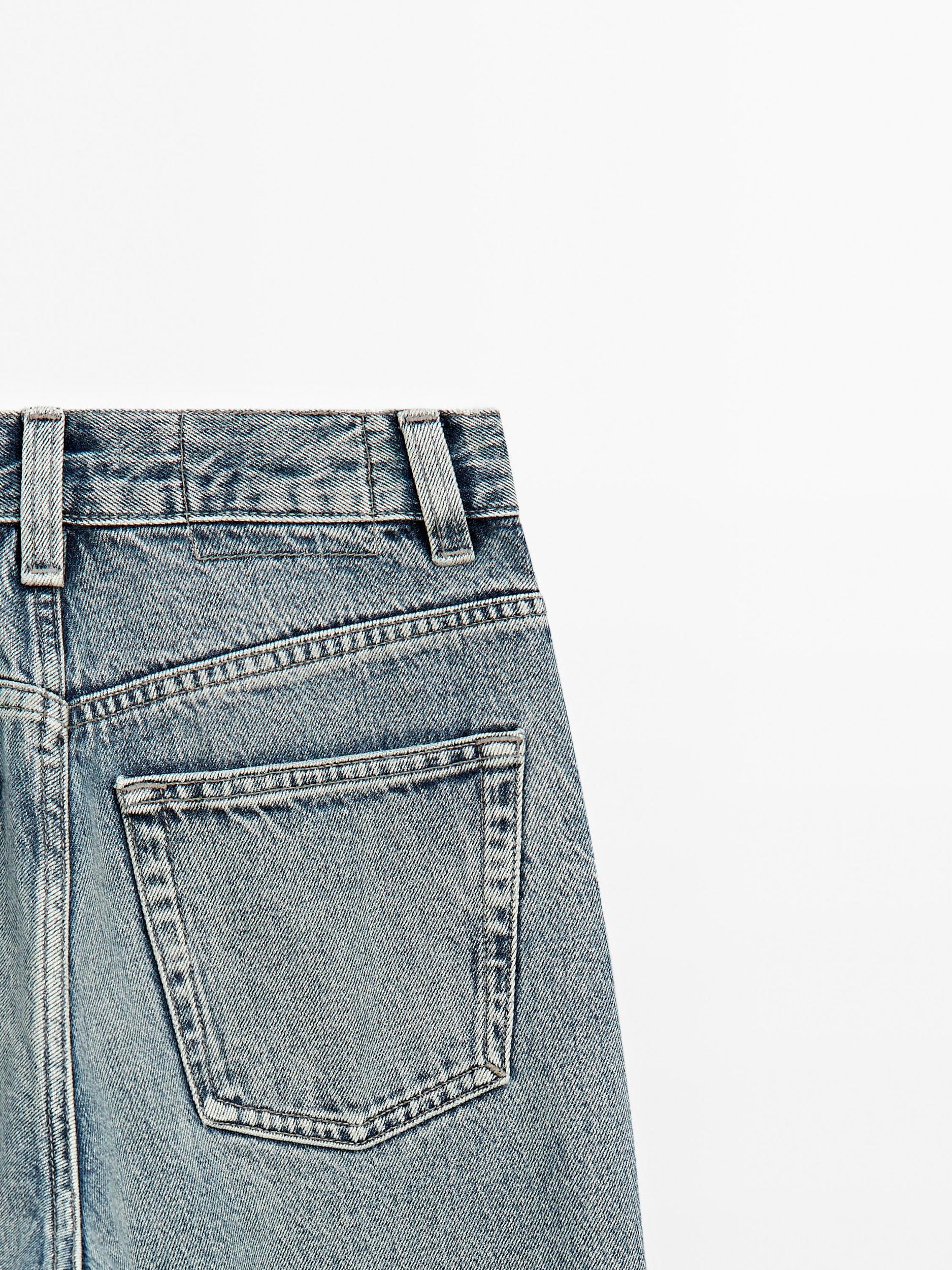 High-waist wide-leg jeans Product Image
