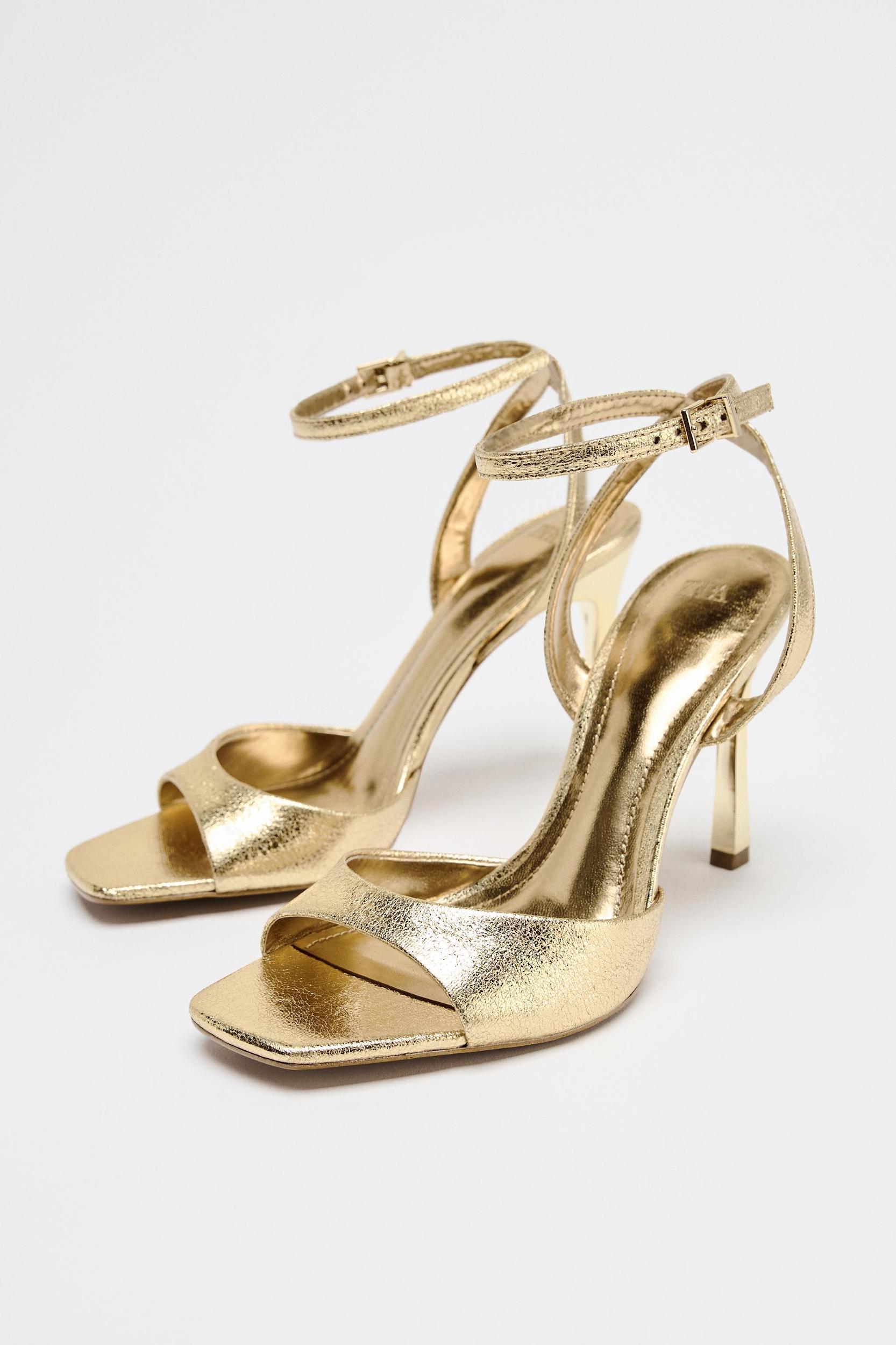 PATENT EFFECT HEELED SANDALS Product Image