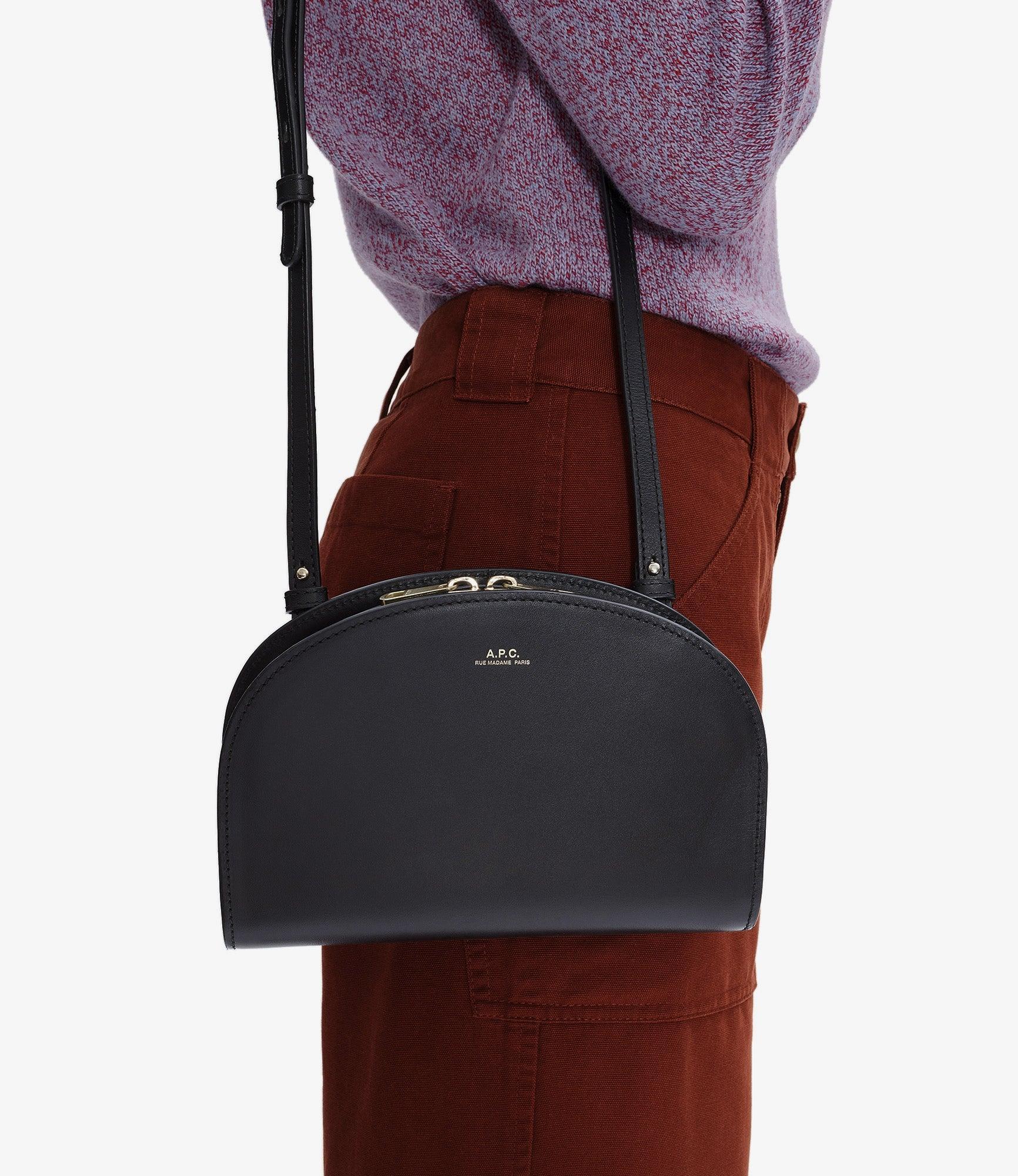 Demi-Lune clutch Female Product Image