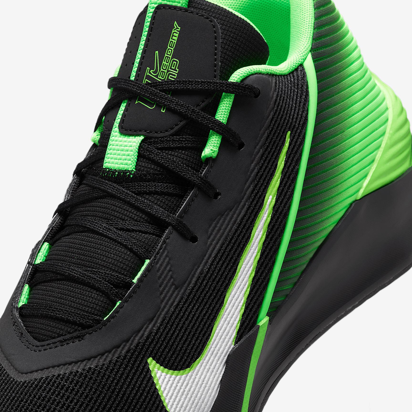 Nike Men's G.T. Jump Academy Basketball Shoes Product Image