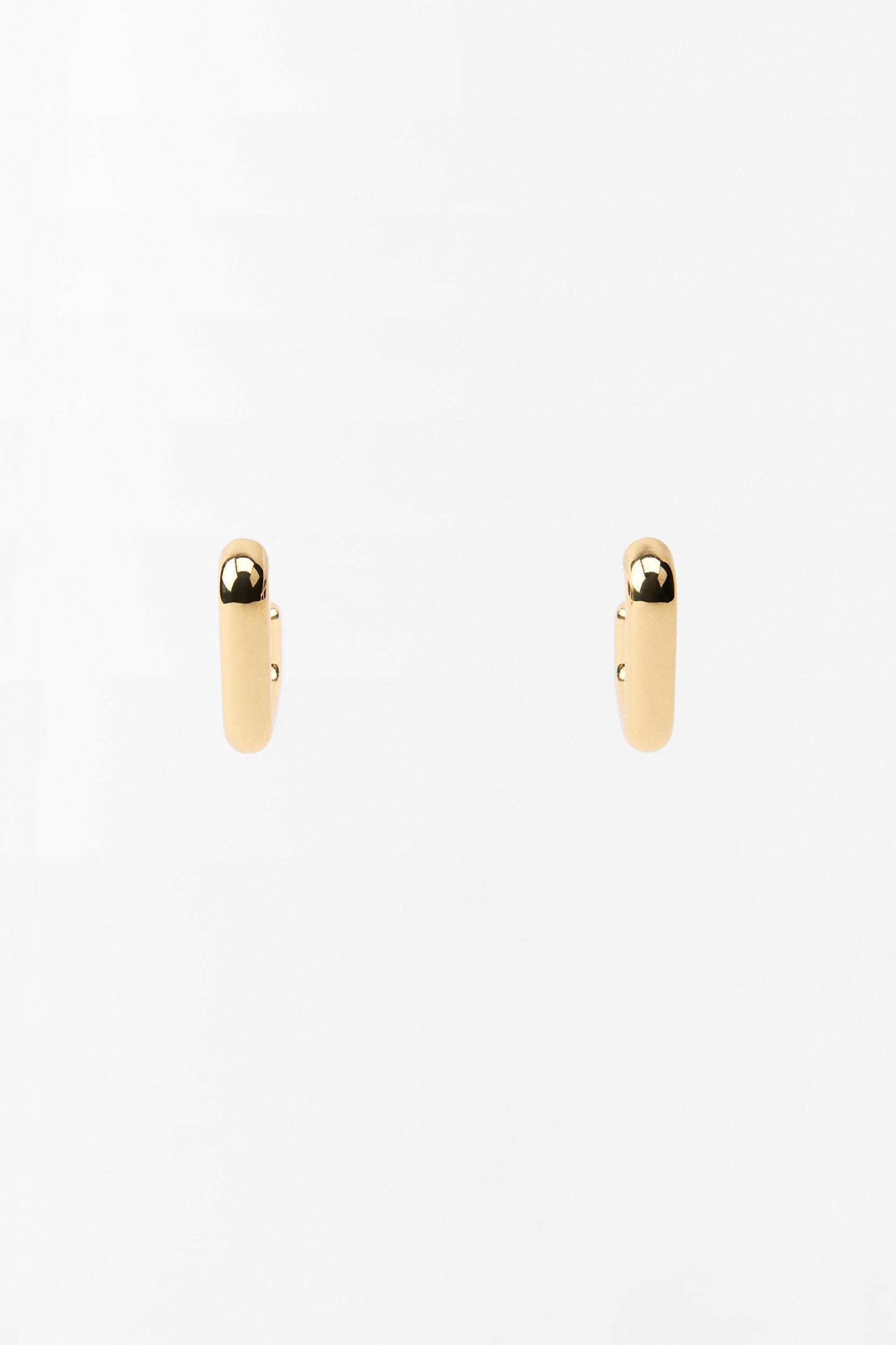 SQUARE EARRINGS Product Image