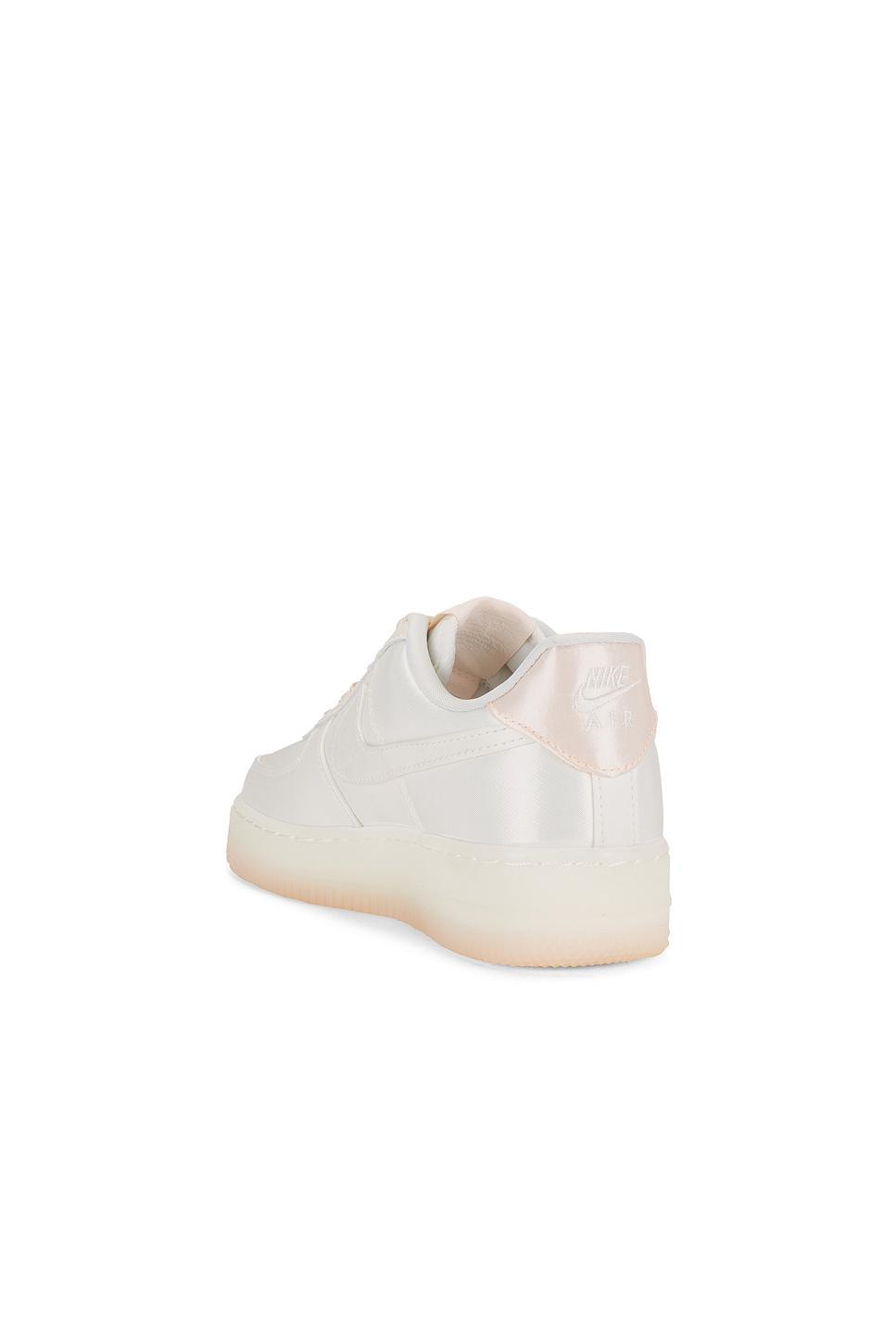 Air Force 1 '07 Lv8 Nike Product Image