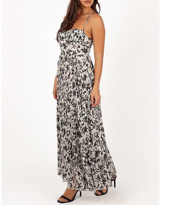 Petal & Pup Achanti Floral Print Sweetheart Neck Sleeveless Pleated Maxi Dress Product Image