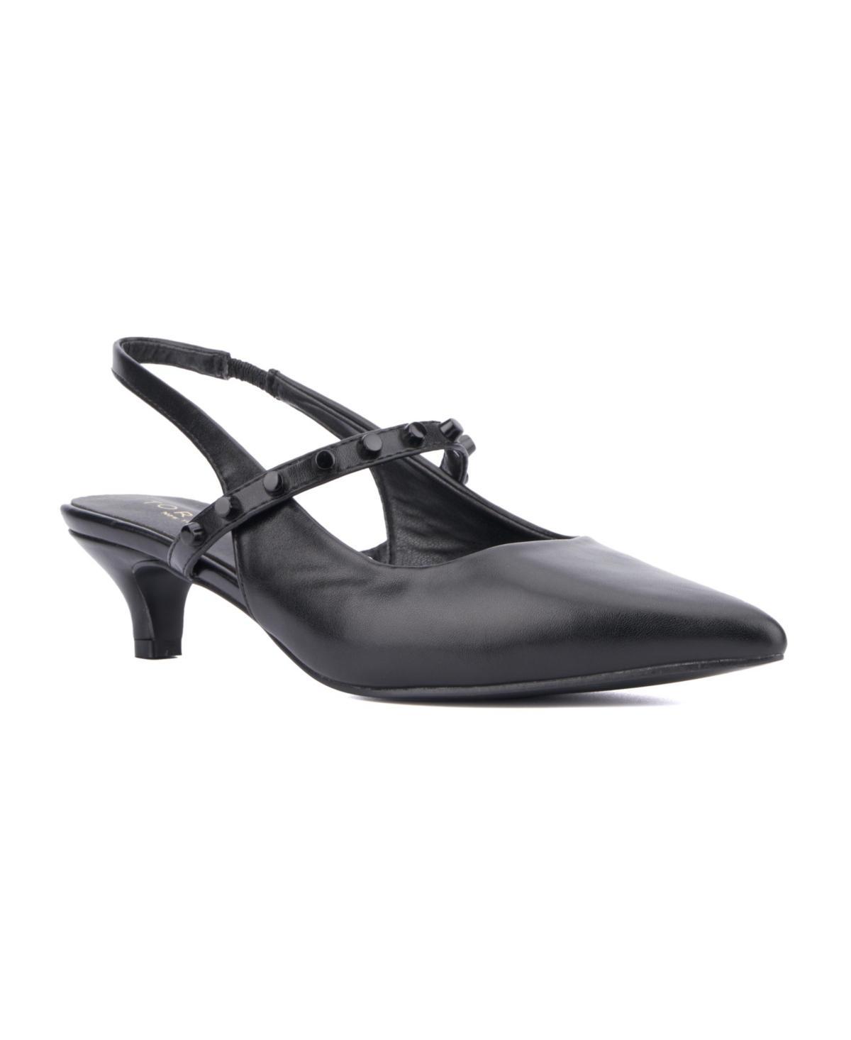 Womens Tamara Kitten Heel Pump Product Image