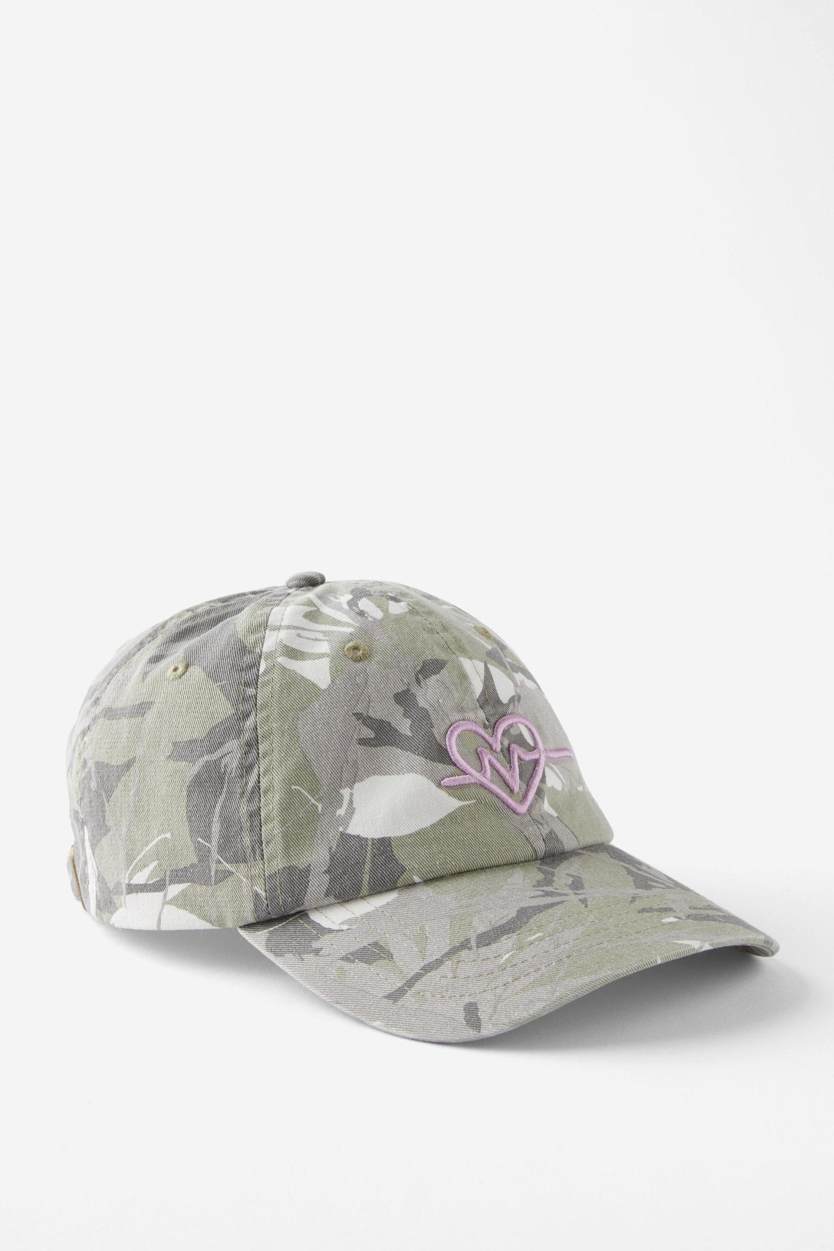 Classic Dad Cap Product Image