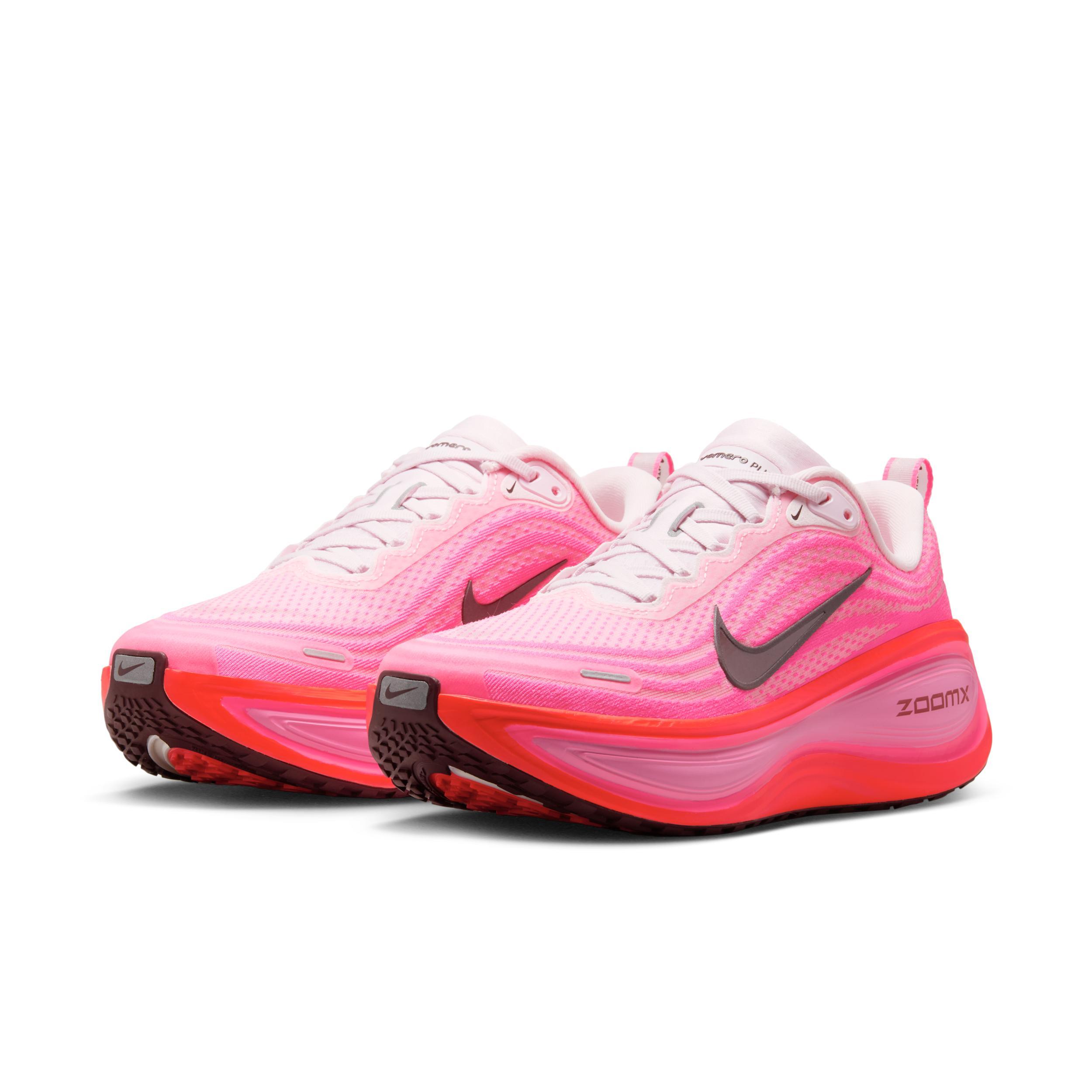 Nike Vomero Plus Women's Road Running Shoes Product Image