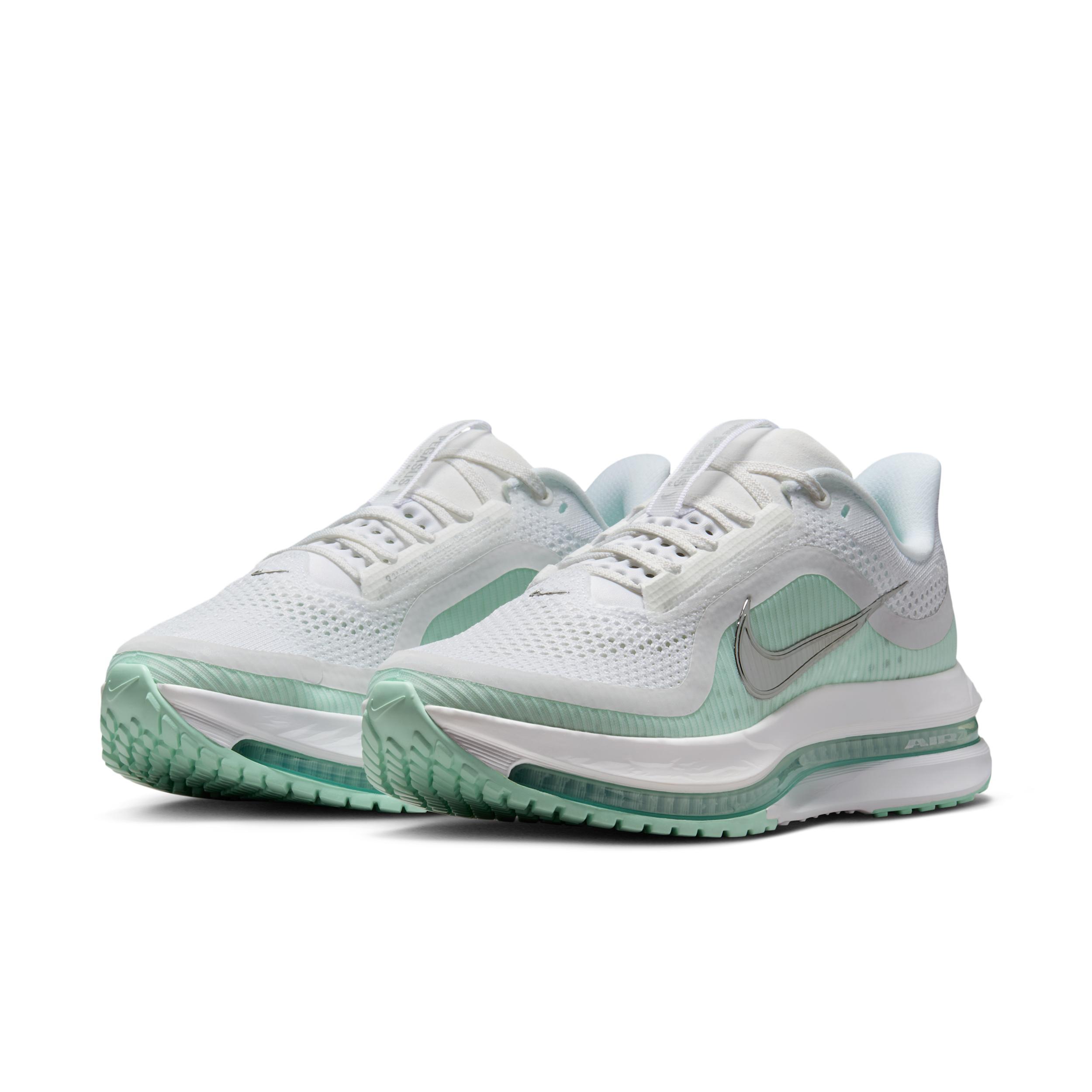 Nike Women's Pegasus Premium Road Running Shoes Product Image