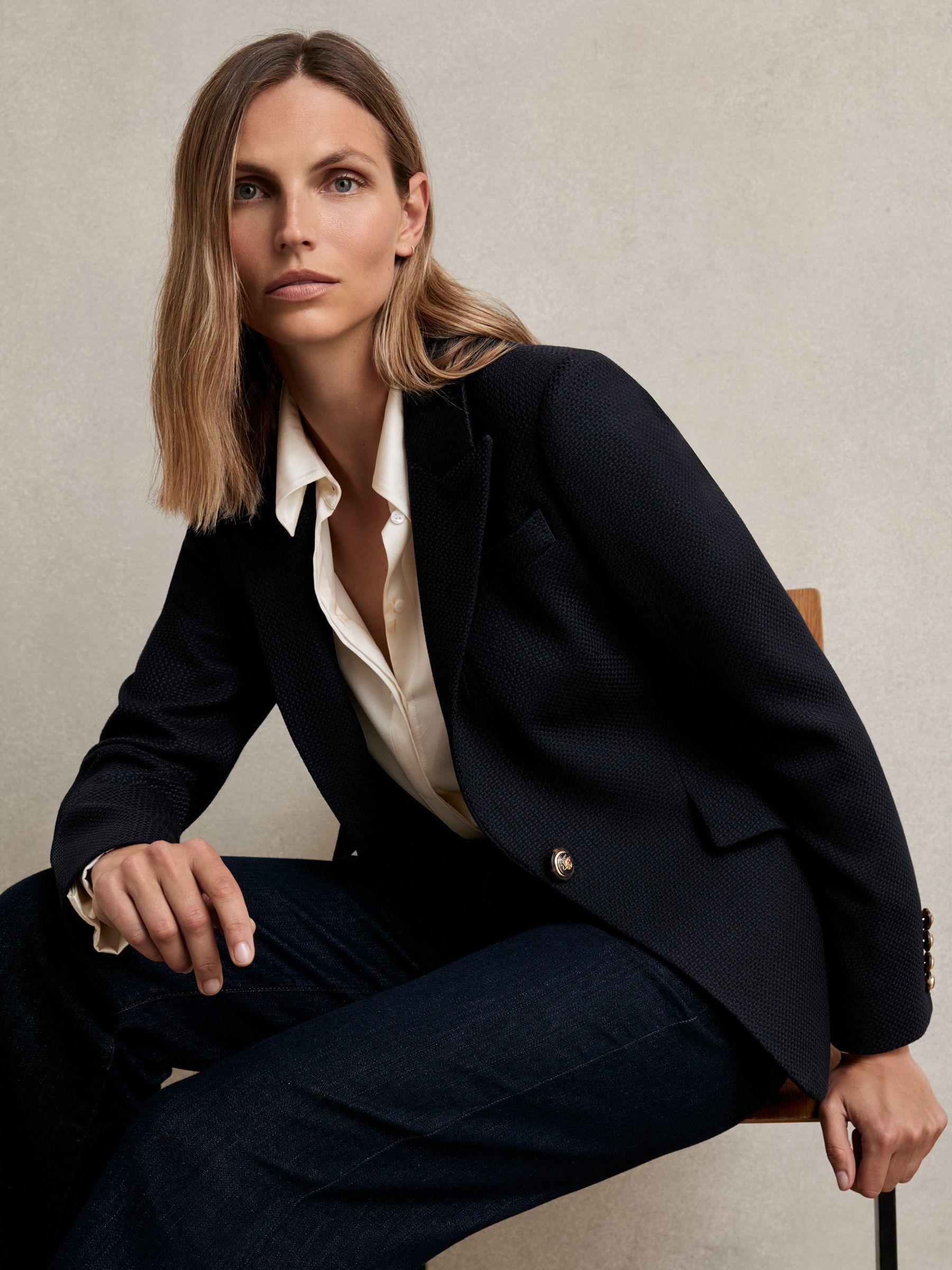Single-Breasted Textured Blazer Wool-Blend in Navy Product Image
