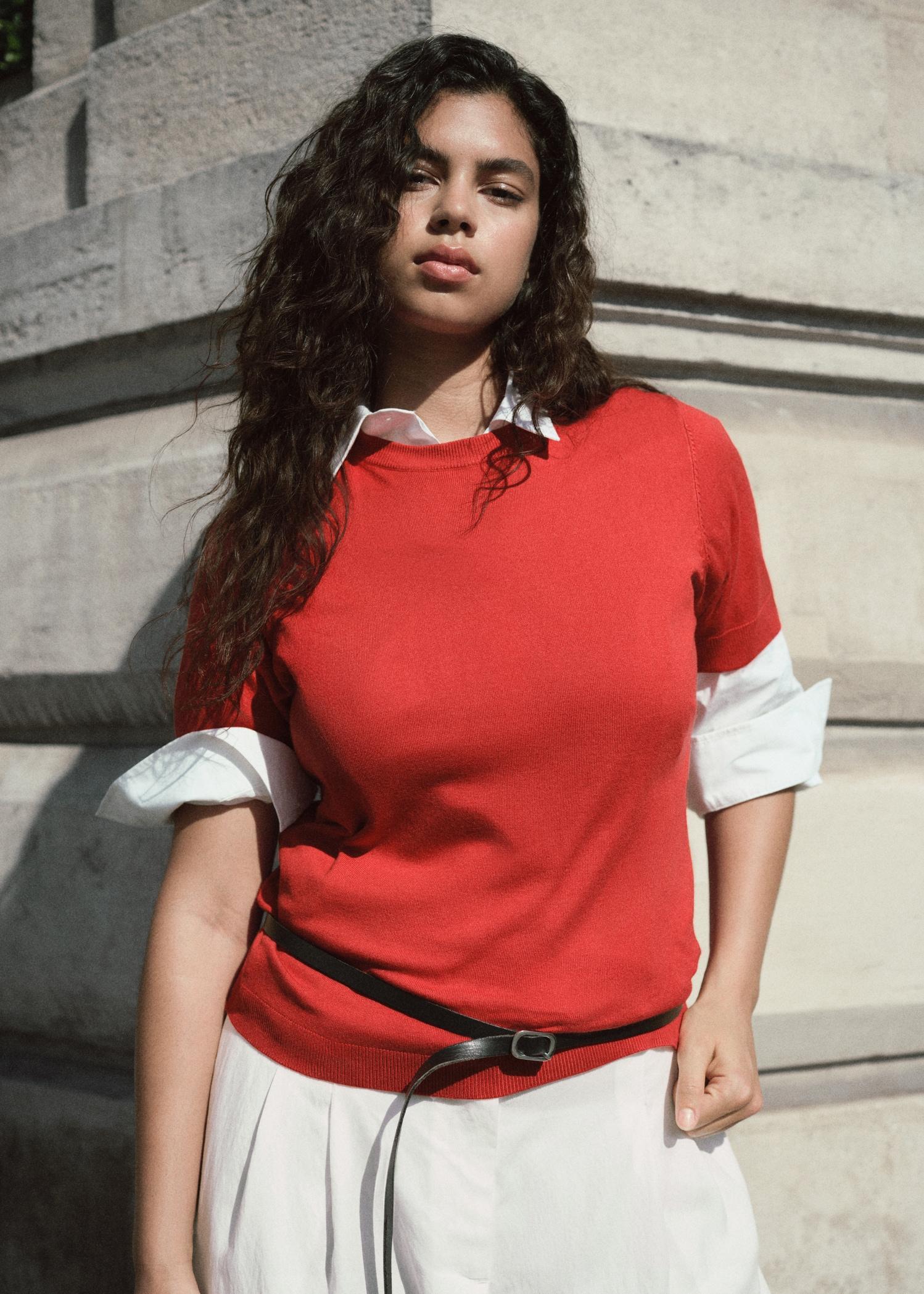 Short-sleeved fine-knit sweater - Women | MANGO USA Product Image