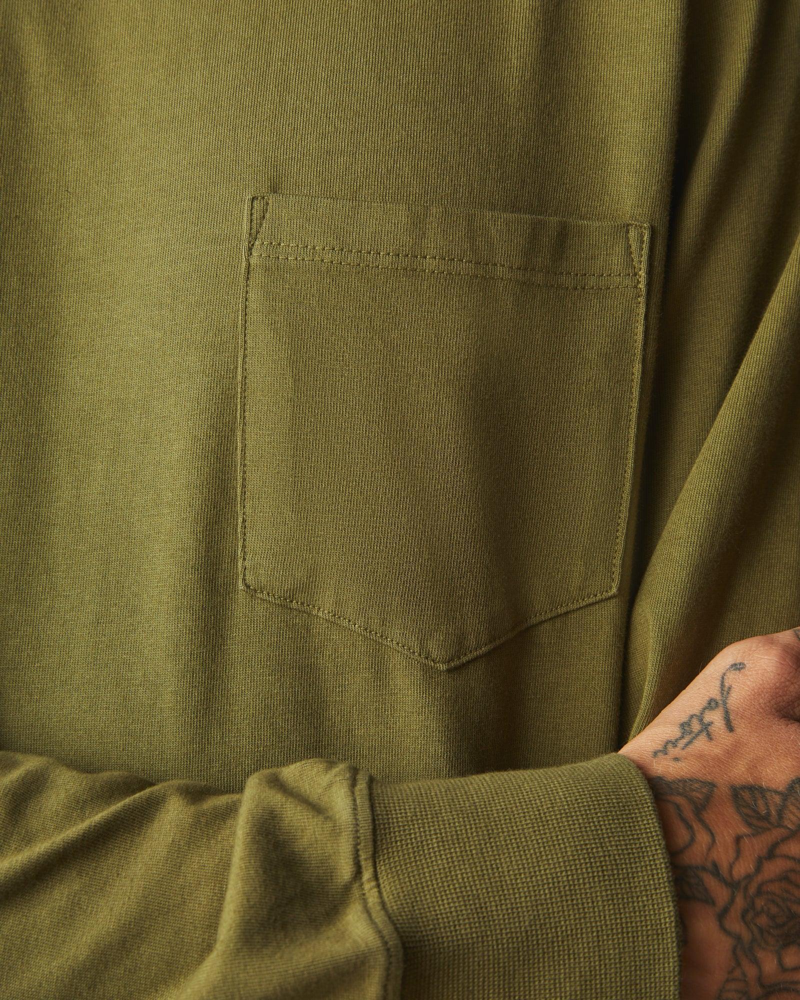 Men's Heavyweight Pocket Long Sleeve Tee - Rolling Moss Male Product Image