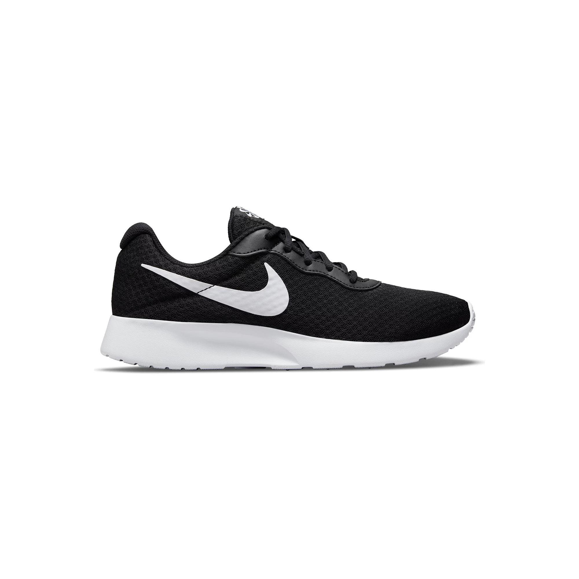 Nike Tanjun Women's Shoes Product Image