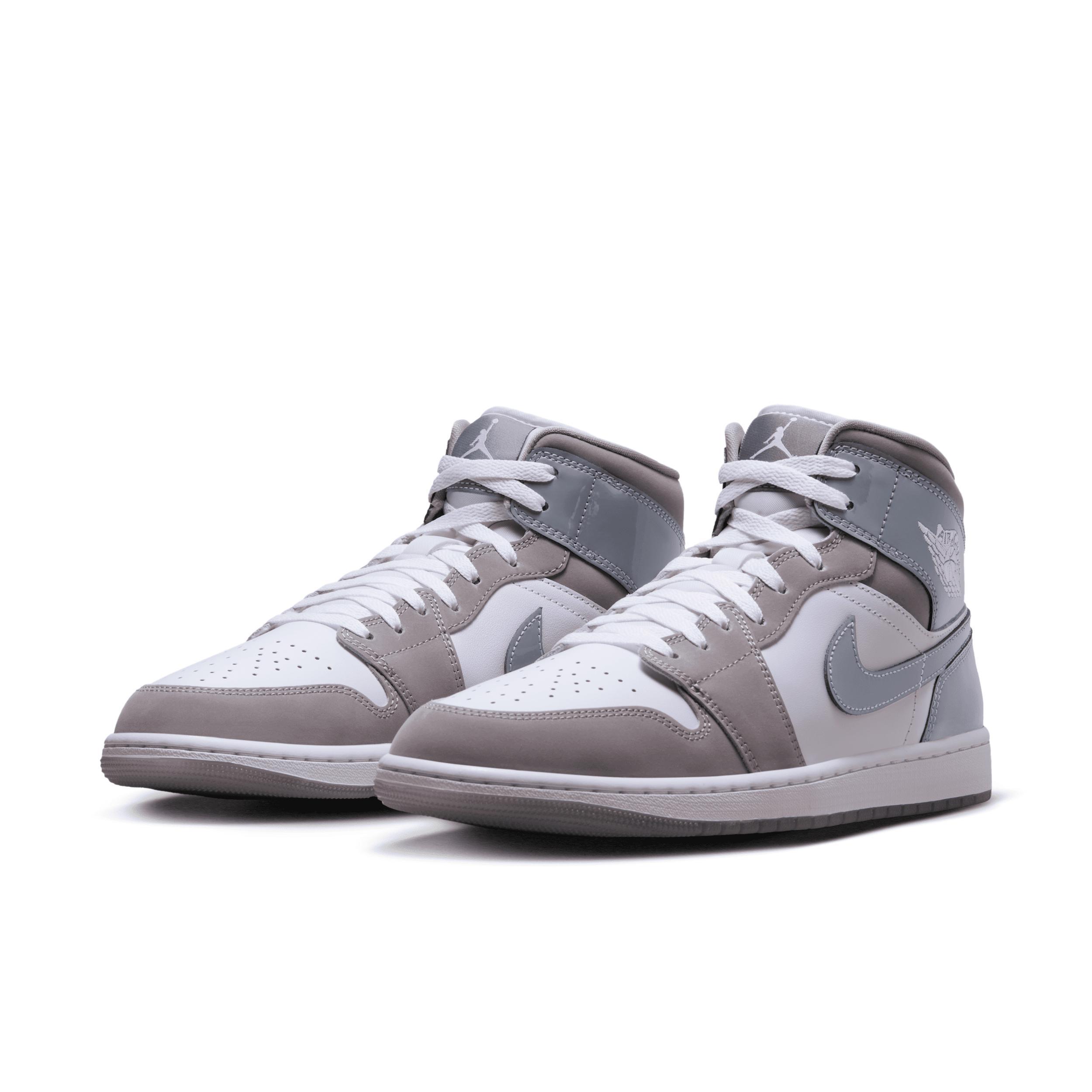 Jordan Mens Air Retro 1 Mid SE Casual Shoes Product Image