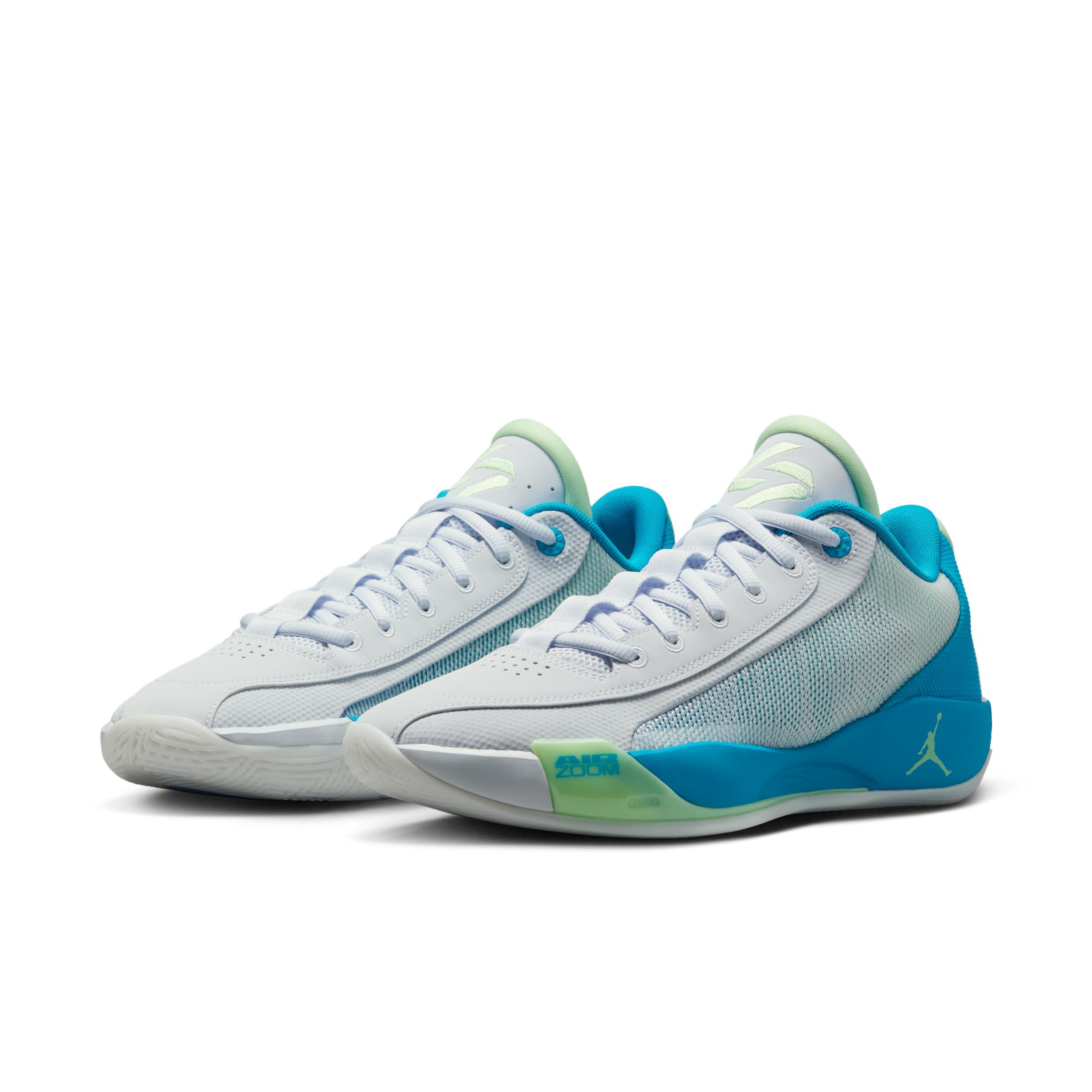 Nike Men's Luka .77 "Navigator" Basketball Shoes Product Image
