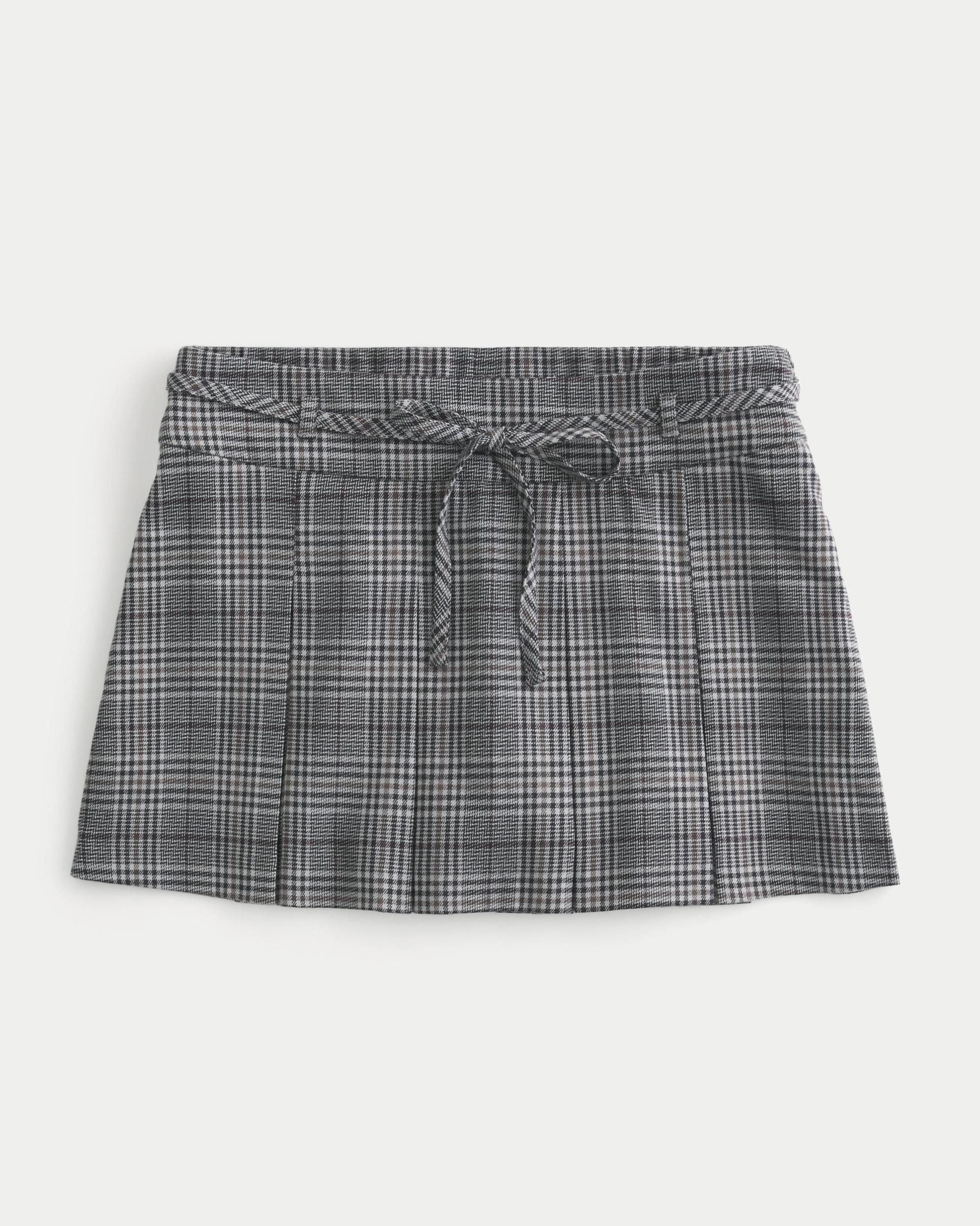 Mid-Rise Pleated Mini Skort Product Image