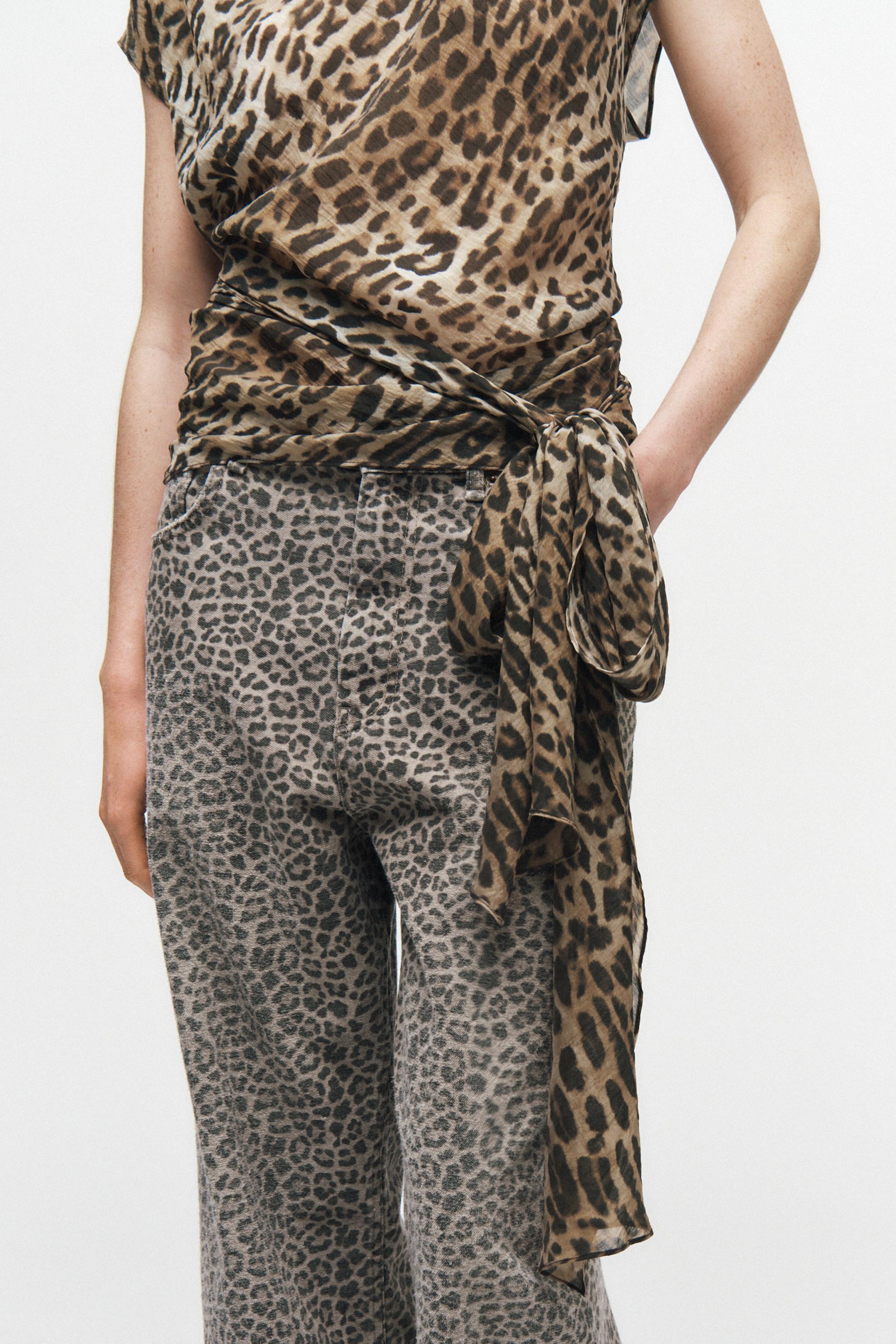 ZW COLLECTION ANIMAL PRINT BALLOON JEANS Product Image