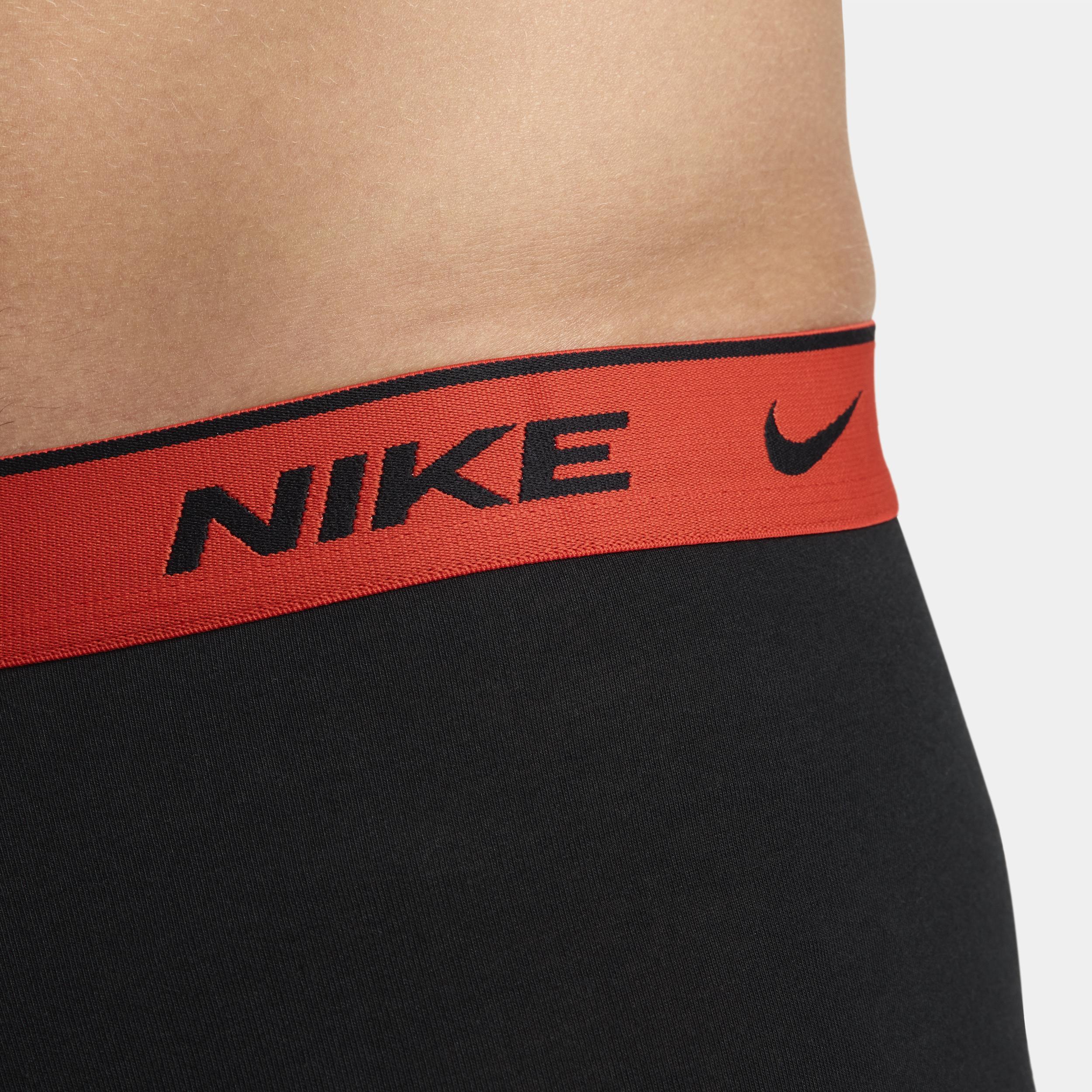 Nike Dri-FIT Essential Cotton Stretch Men's Boxer Briefs (3-Pack) Product Image