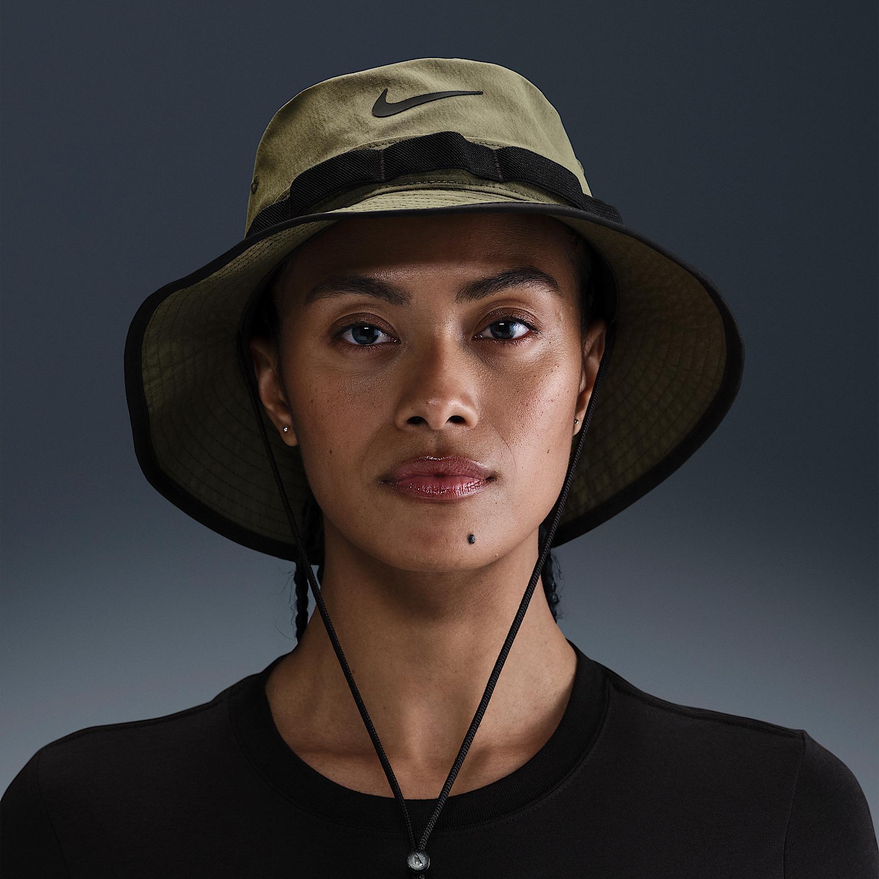 Nike Apex Dri-FIT Bucket Hat Product Image