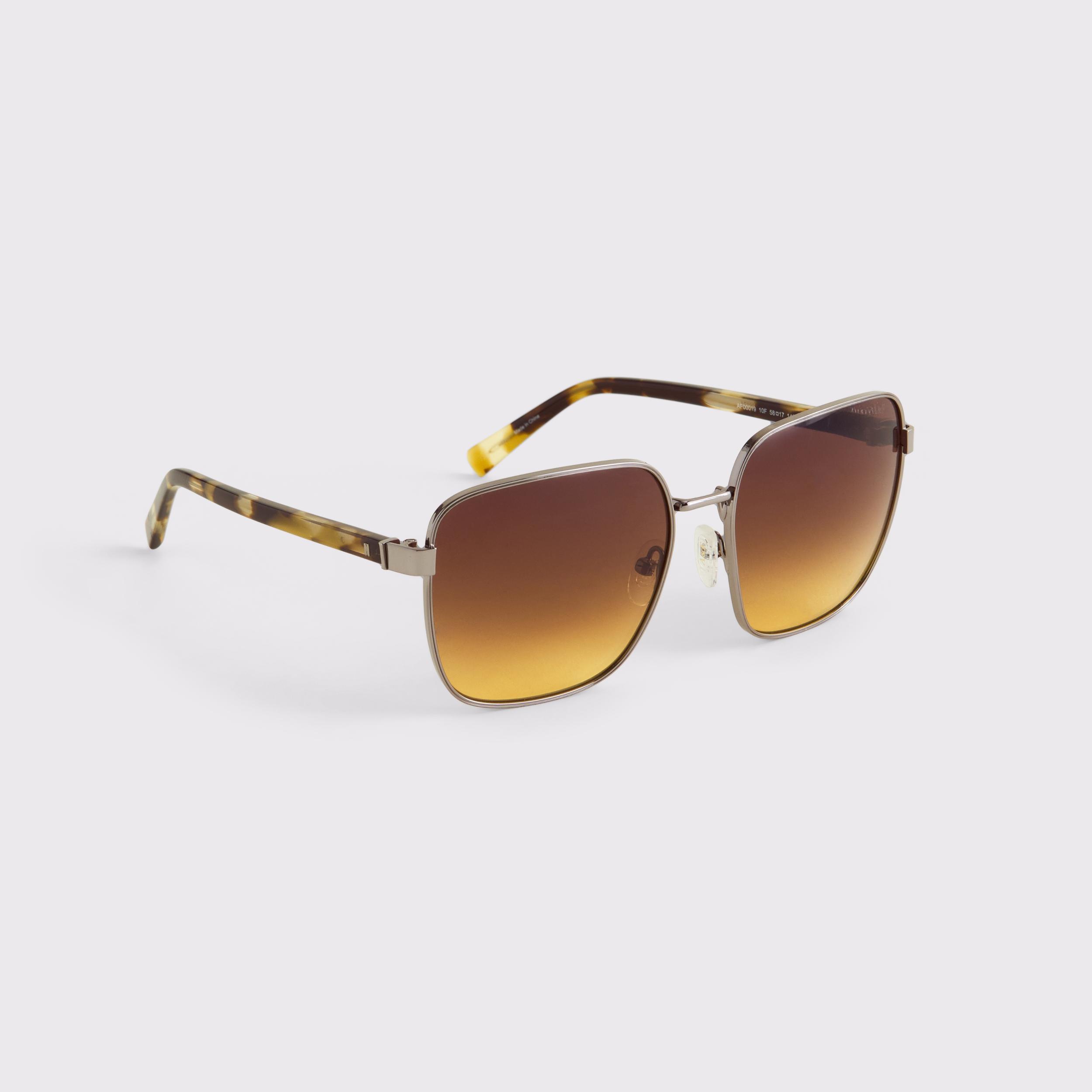 Wide Cat Eye Sunglasses Product Image