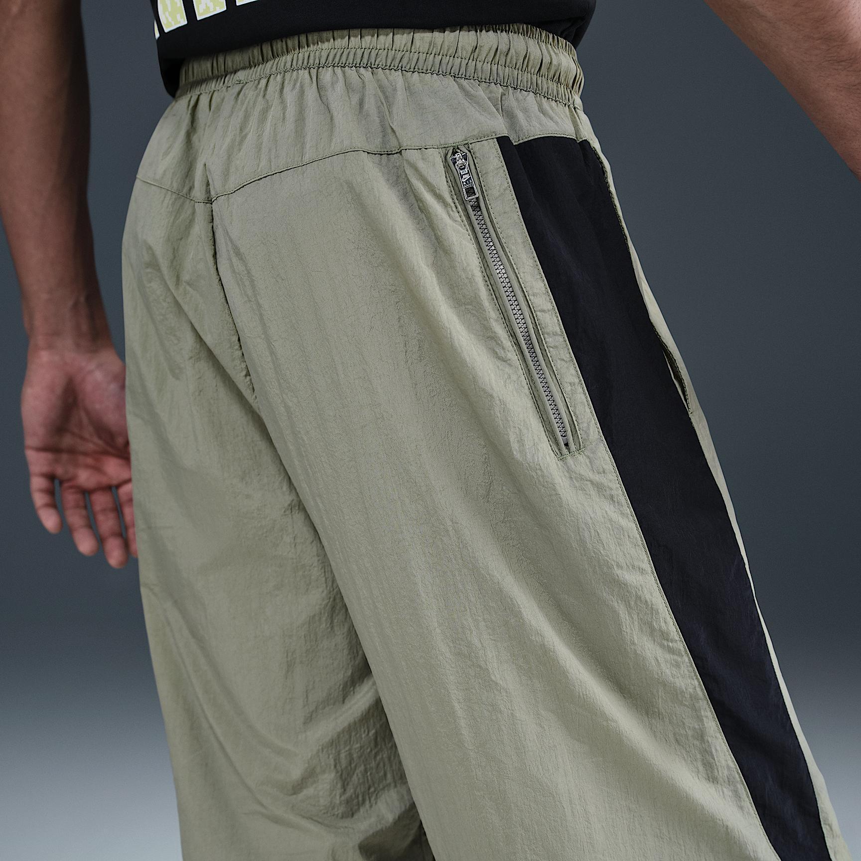 Nike Men's Air Woven Track Pants Product Image
