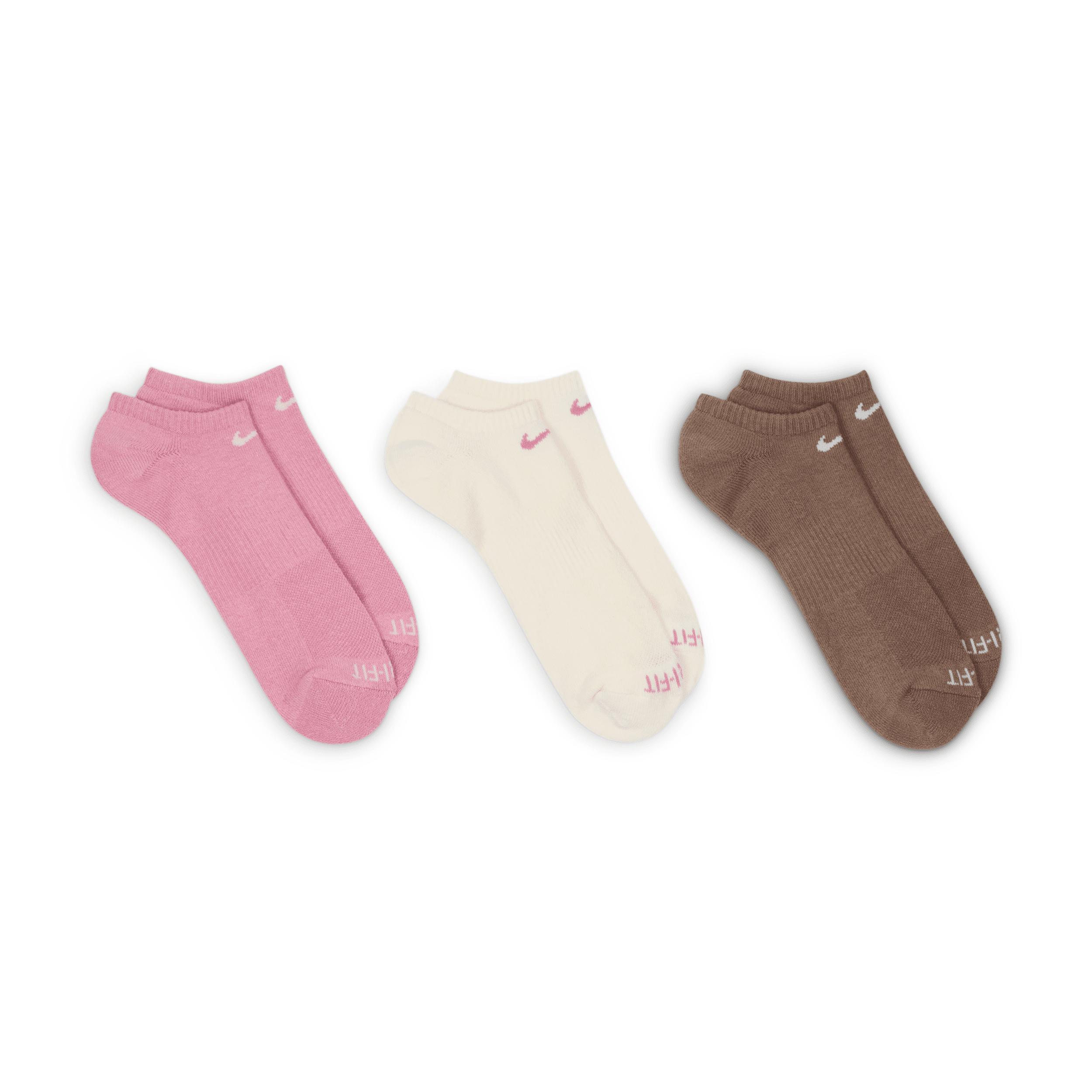 Nike Unisex Everyday Plus Cushion Training No-Show Socks (3 Pairs) Product Image