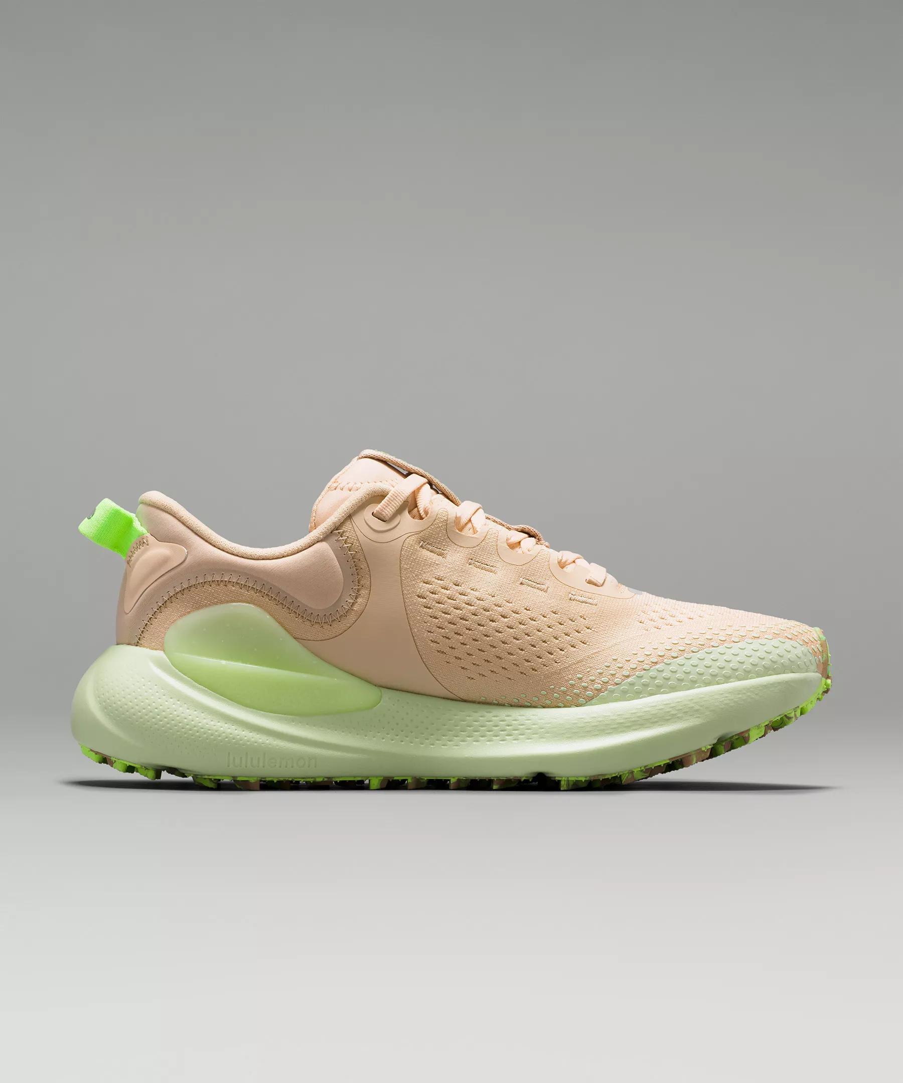 Women's Beyondfeel Trail Running Shoe Product Image