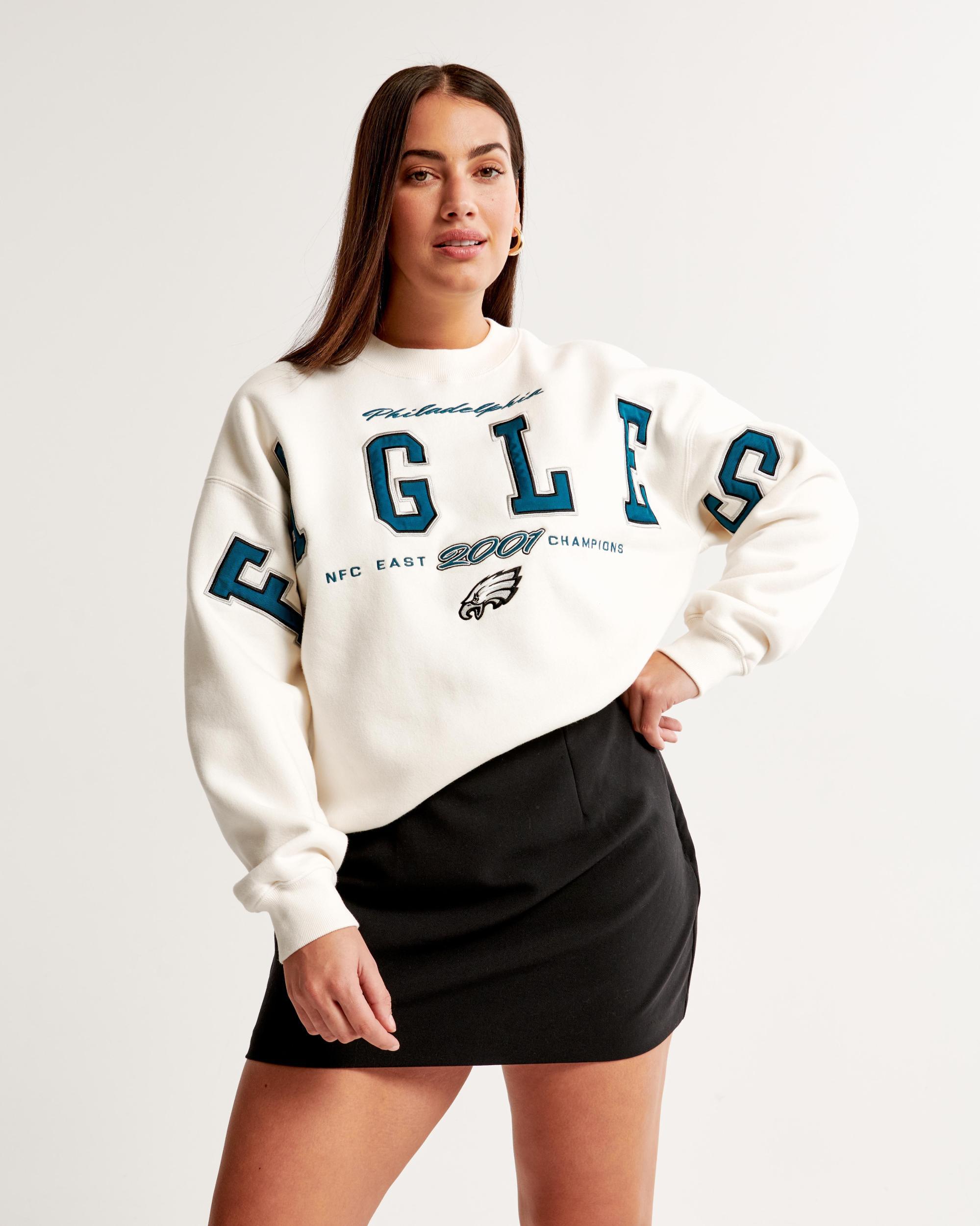Philadelphia Eagles Graphic Crew Sweatshirt Product Image