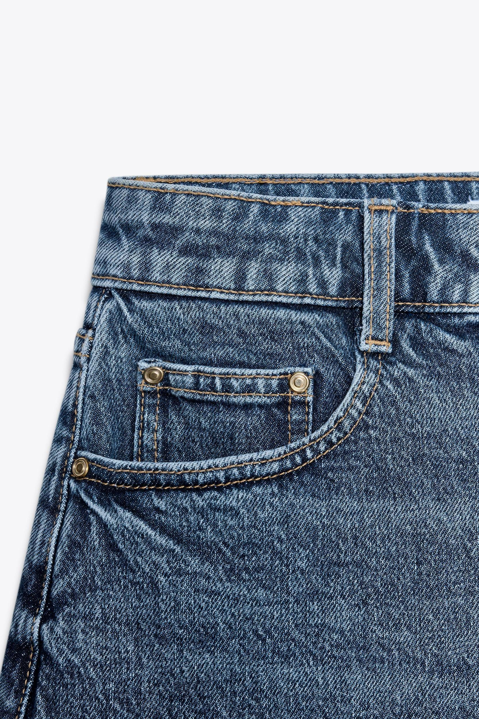 Z1975 HIGH-WAISTED MOM FIT SHORTS Product Image