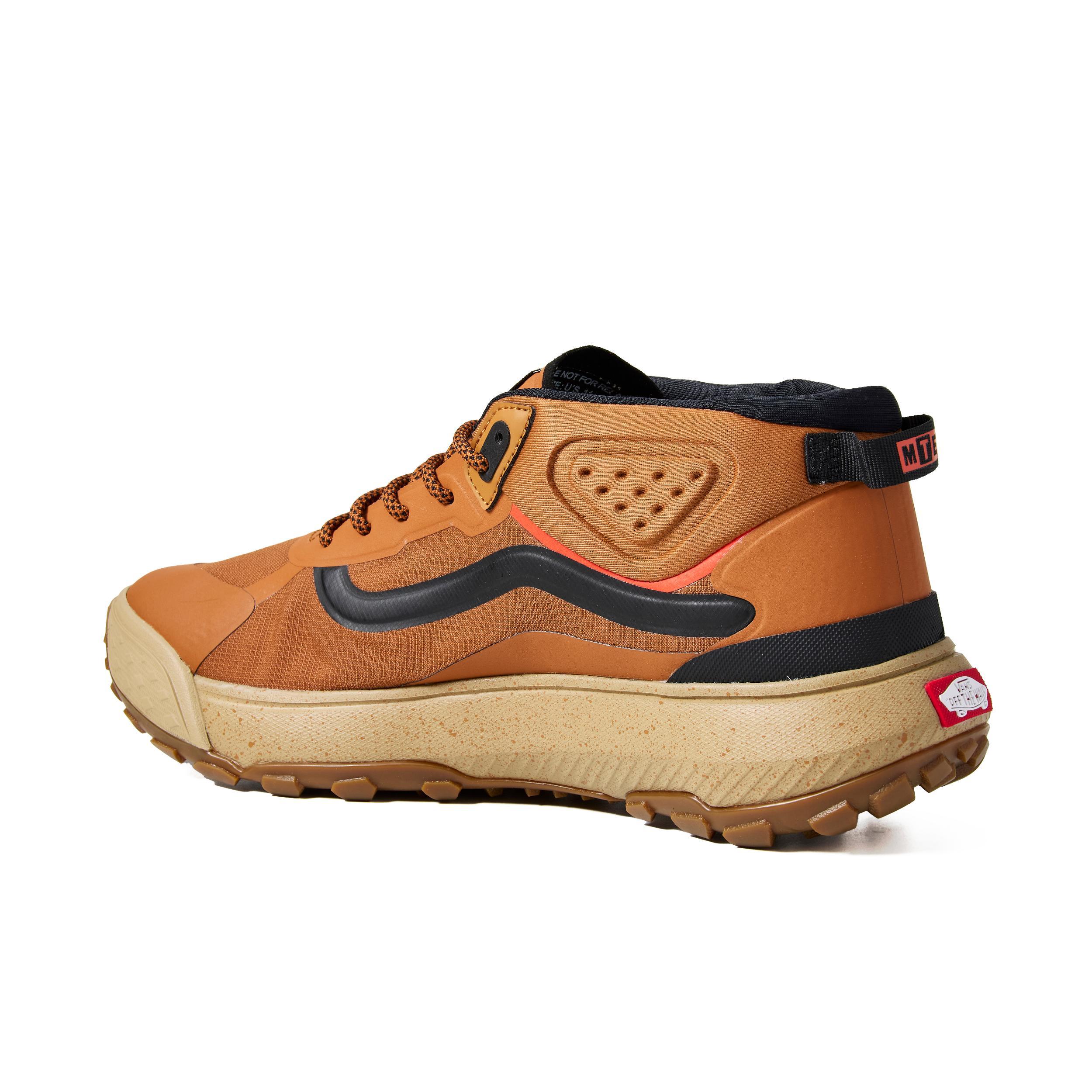 MTE Crosspath Mid Trail Sneaker Product Image