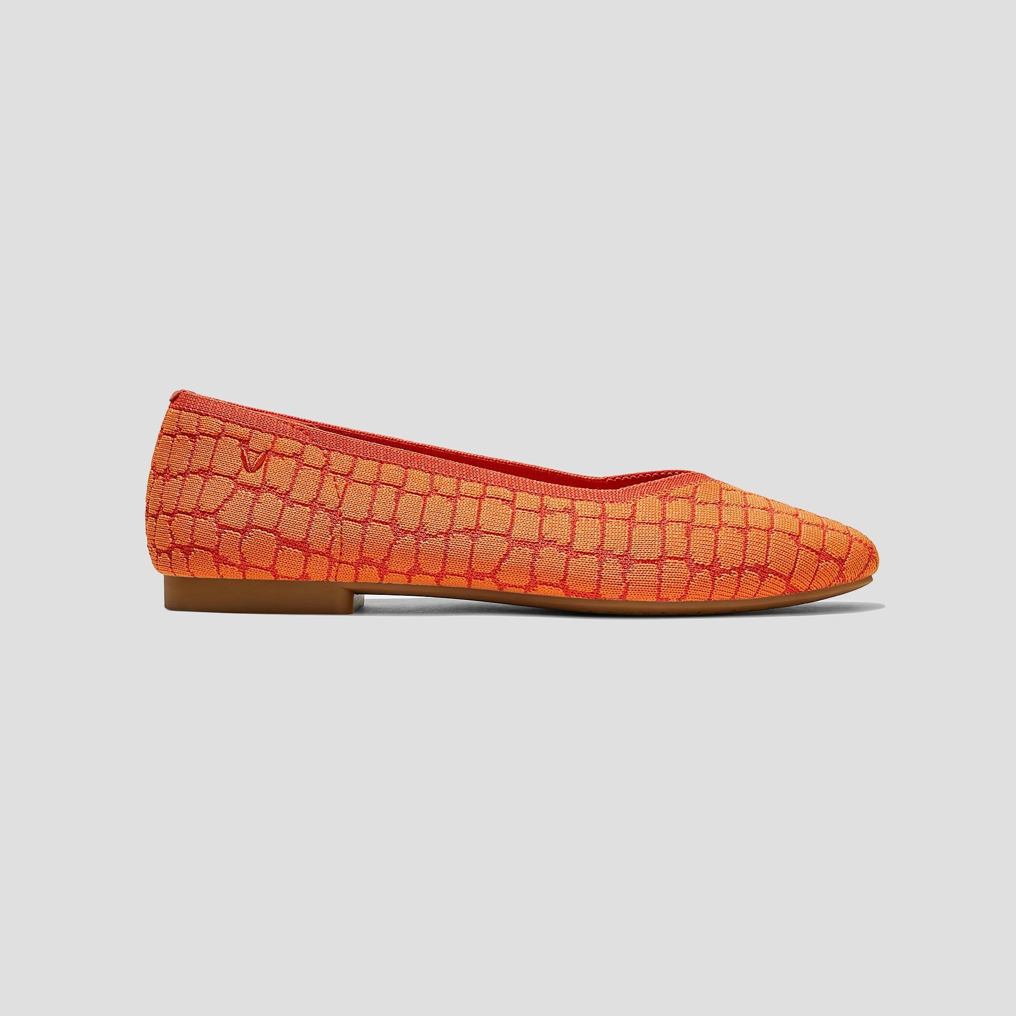 Square-Toe V-Cut Flats (Margot 2.0) Product Image
