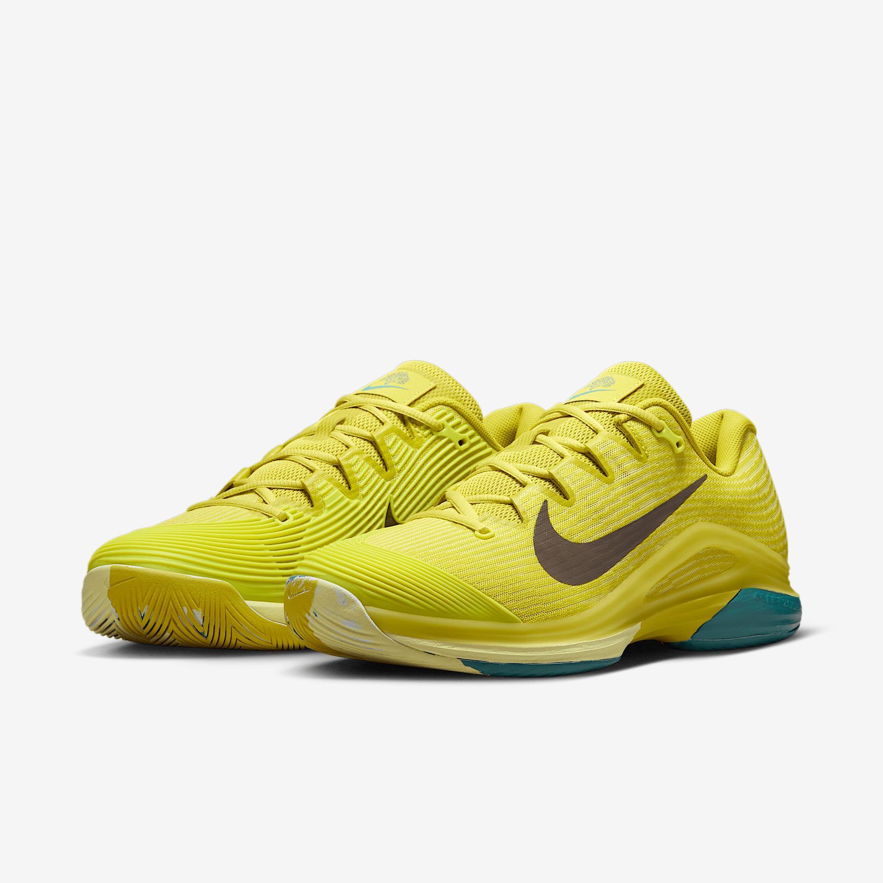 Nike Men's Vapor 12 Premium Hard Court Tennis Shoes Product Image