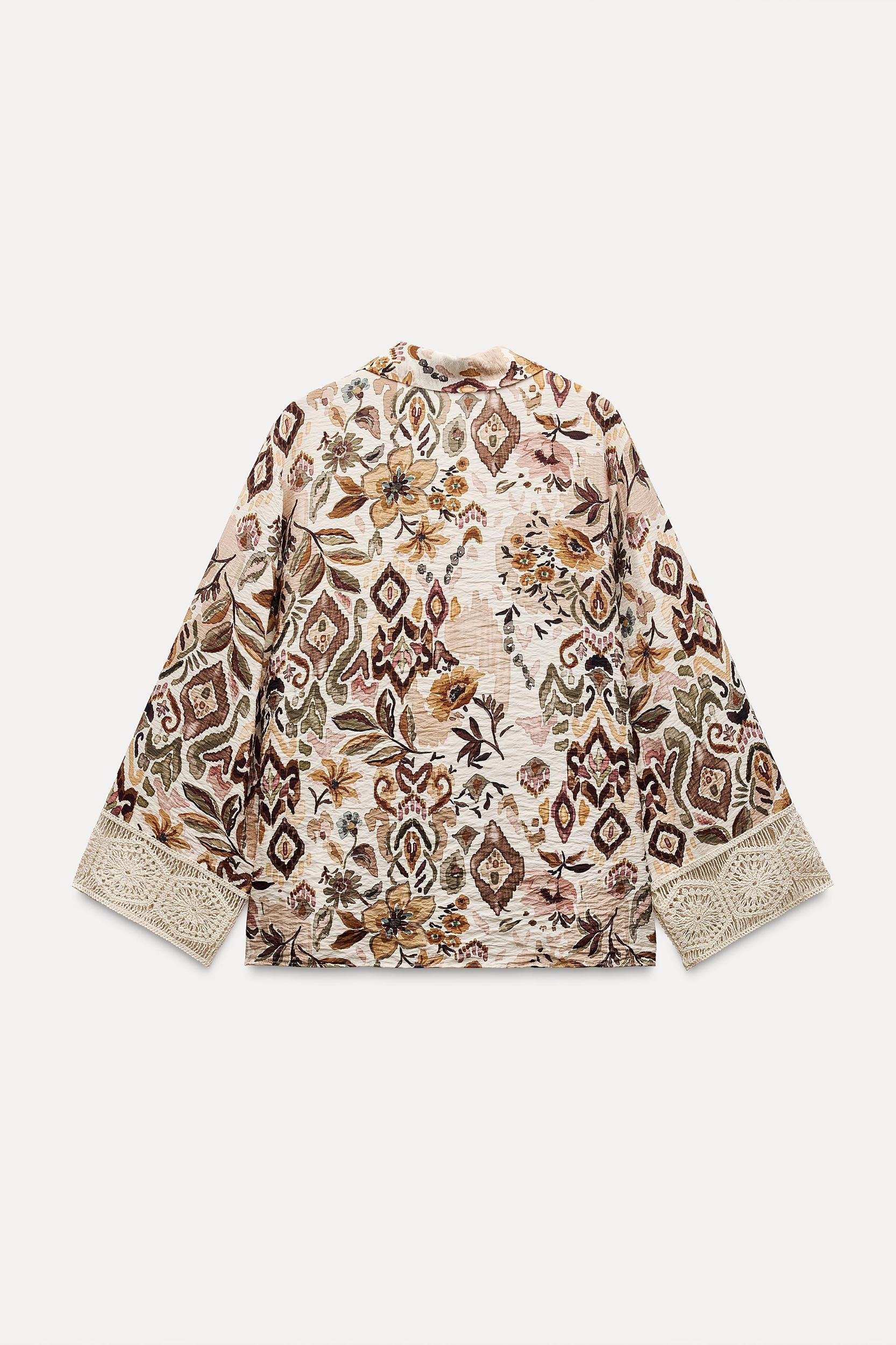 PRINTED GUIPURE CUFF SHIRT Product Image