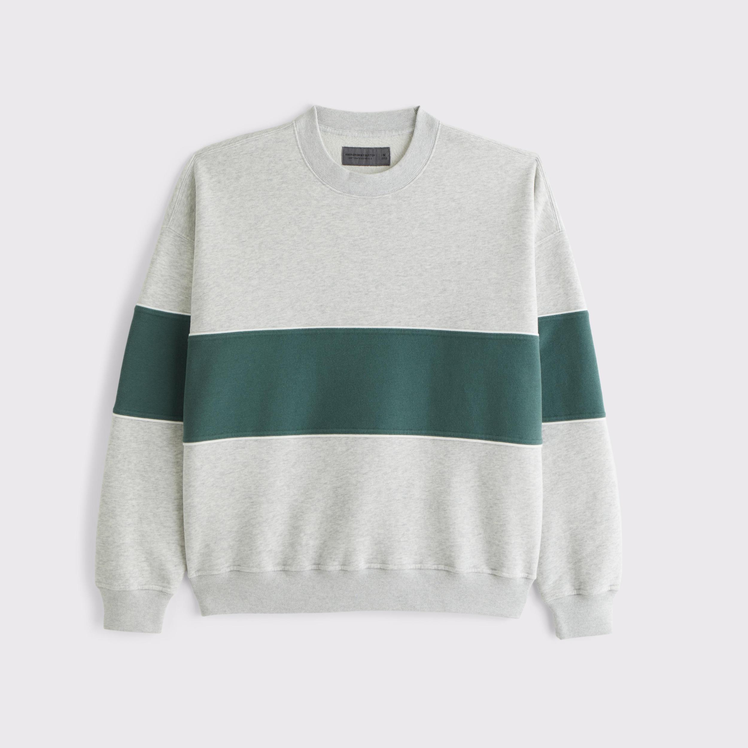 Essential Crew Sweatshirt Product Image