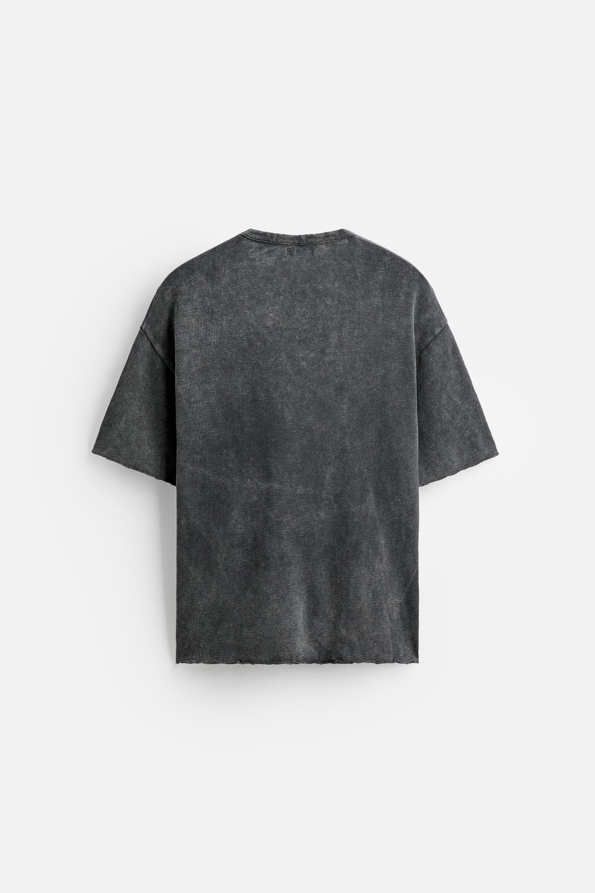 PRINTED KNIT T-SHIRT Product Image