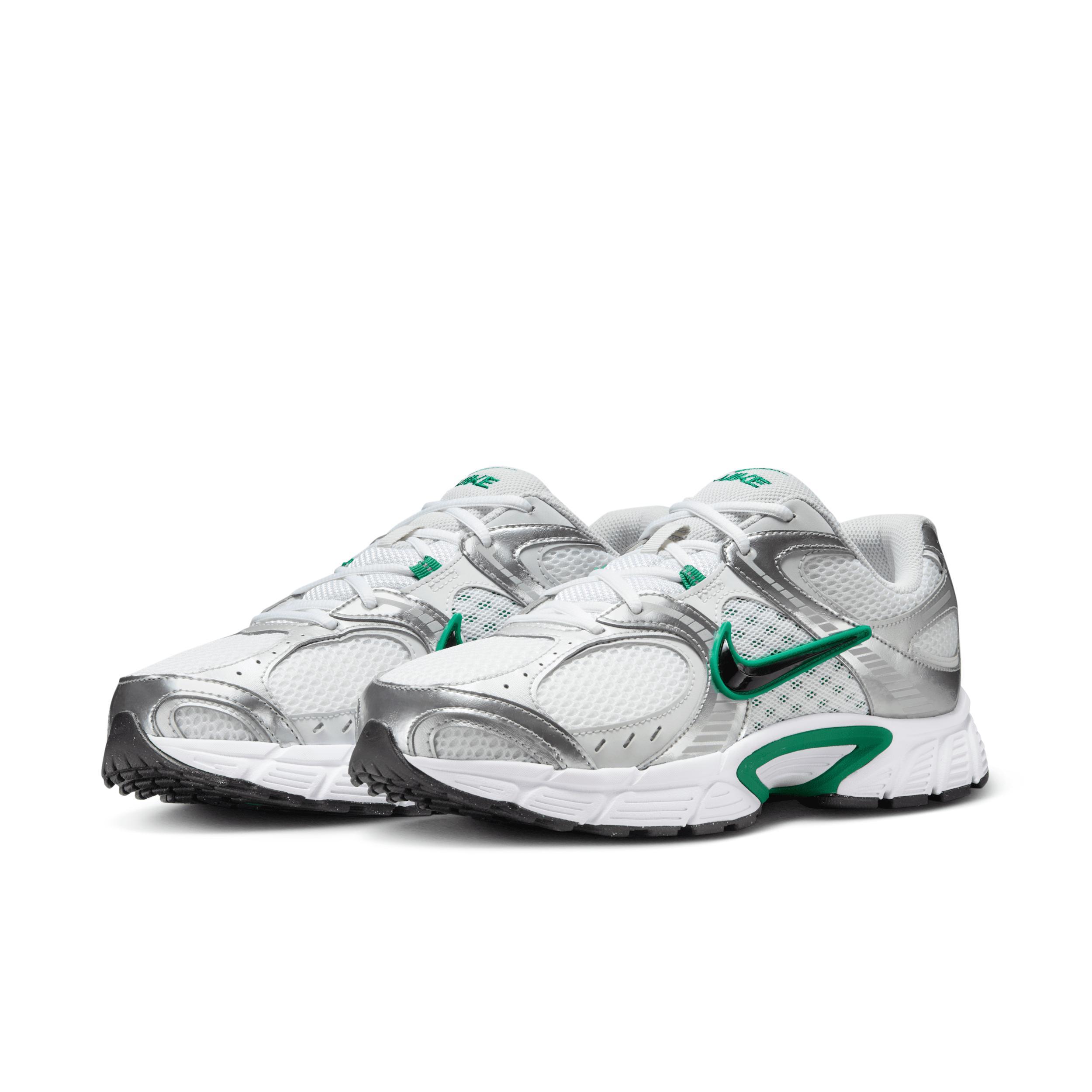 Nike Men's V5 RNR Shoes Product Image