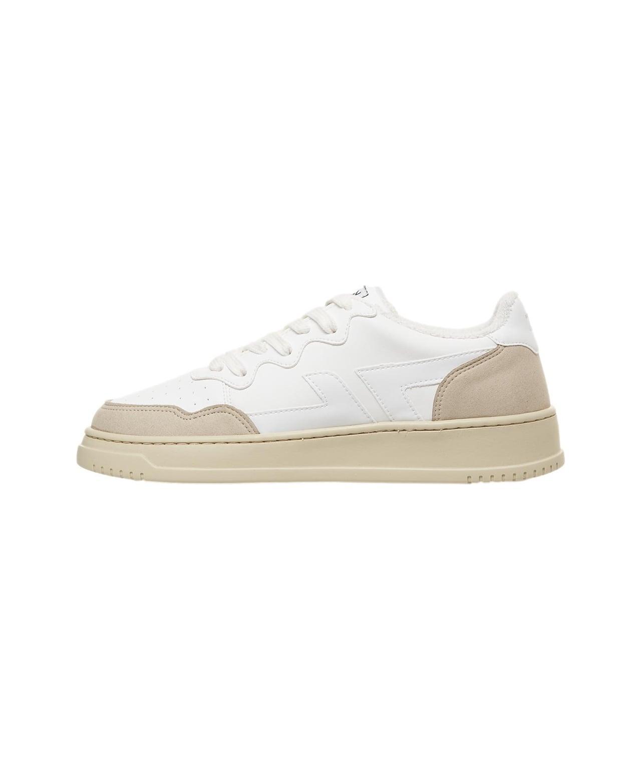 Sneakers 'Beta' Product Image