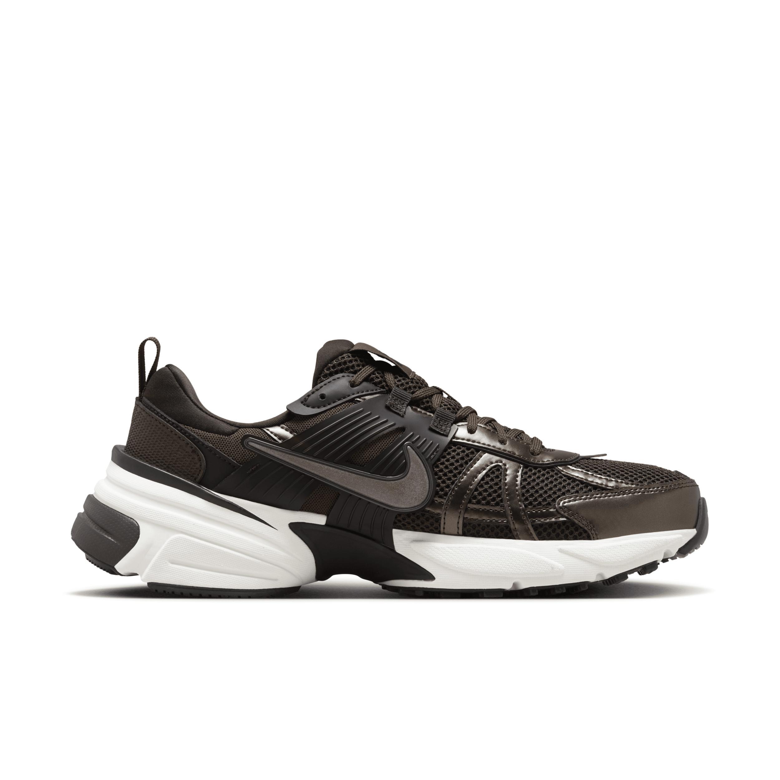 Nike Men's V2K Run Shoes Product Image