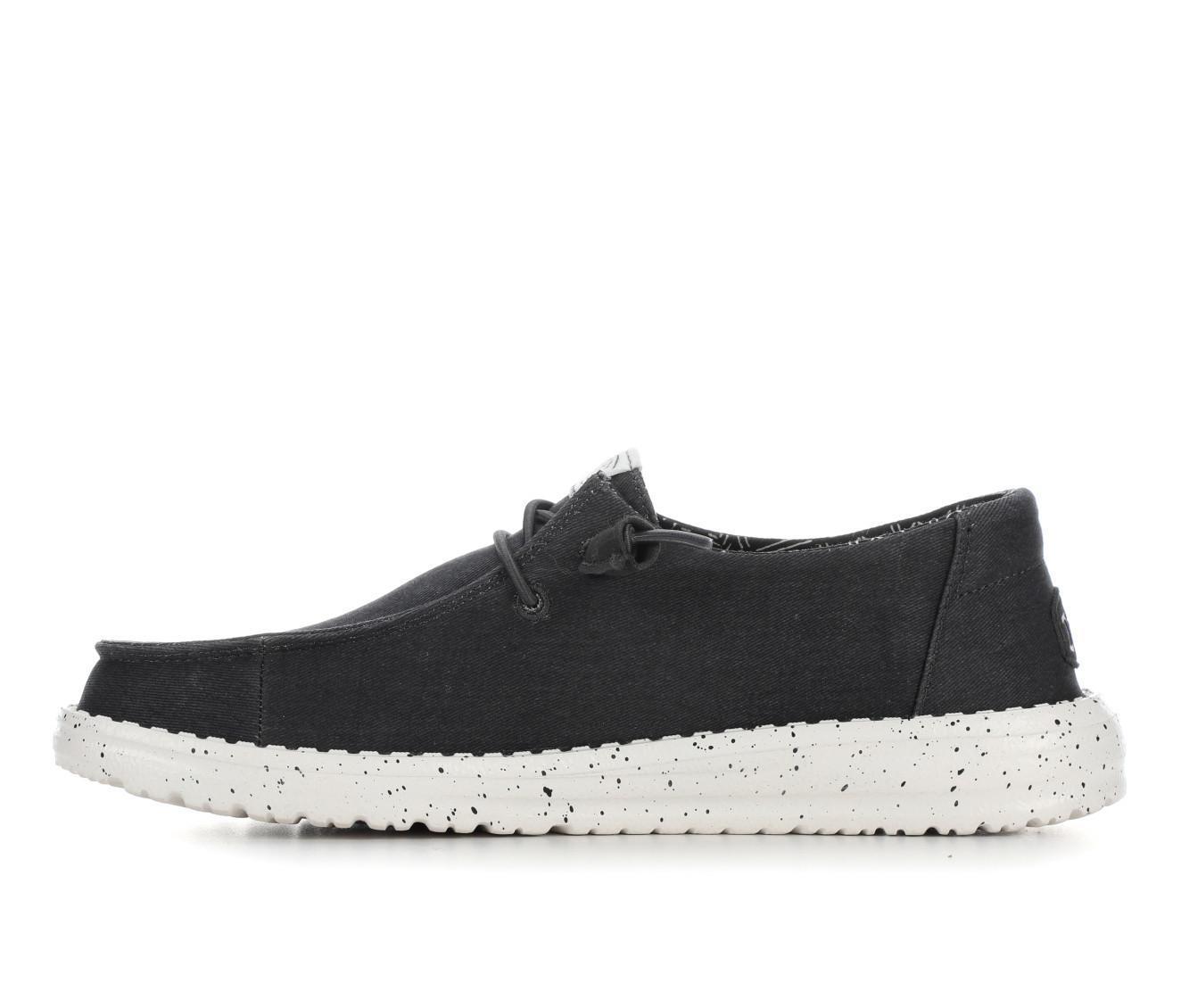 Women's HEYDUDE Wendy Canvas Casual Shoes Product Image