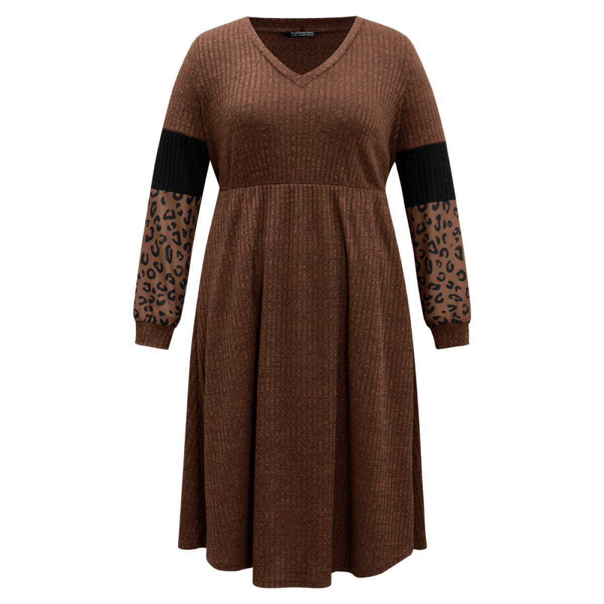Plus Size Rib Knit Leopard Print Patchwork Dress Chocolate Women Casual Rib Knit V-neck Long Sleeve Curvy Midi Dress BloomChic 30/6X Product Image