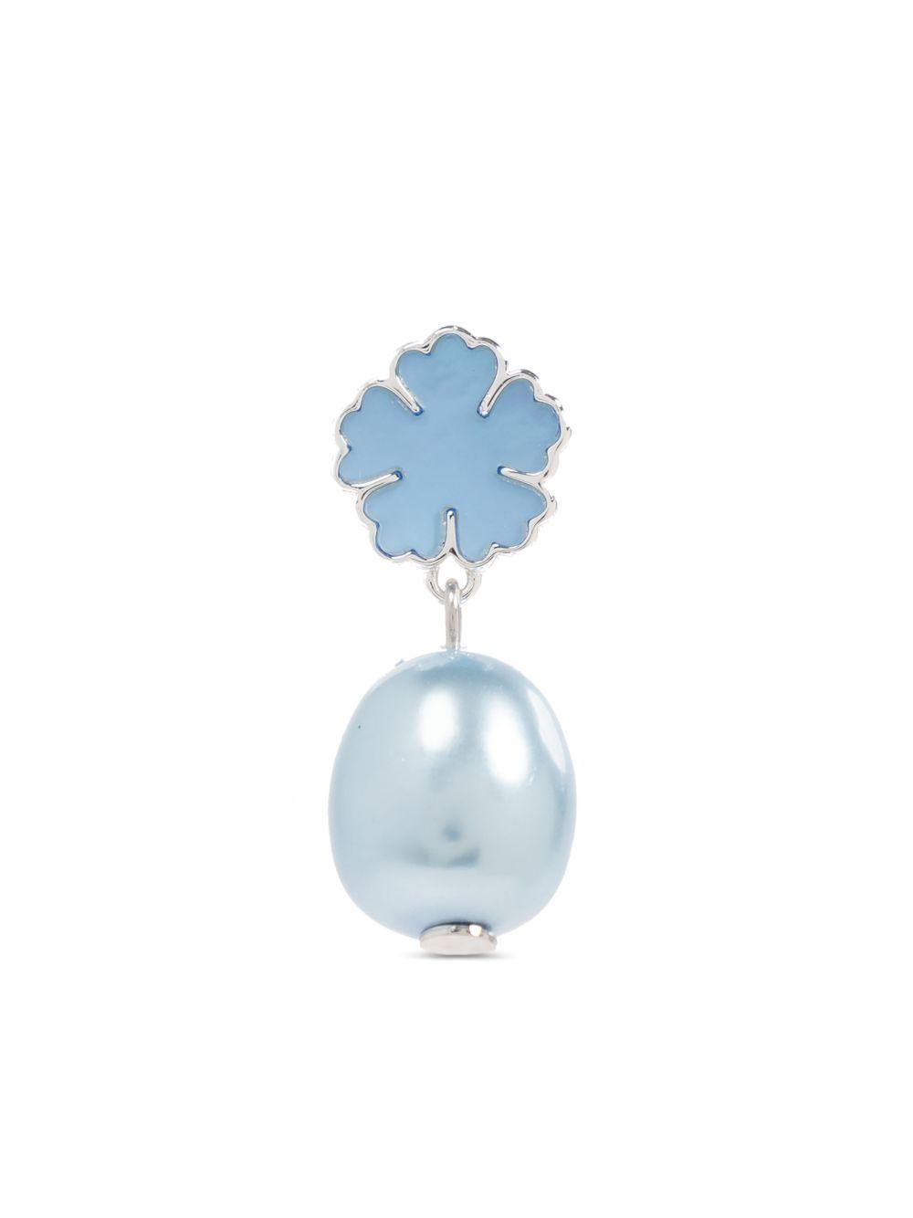 dangle earrings Product Image