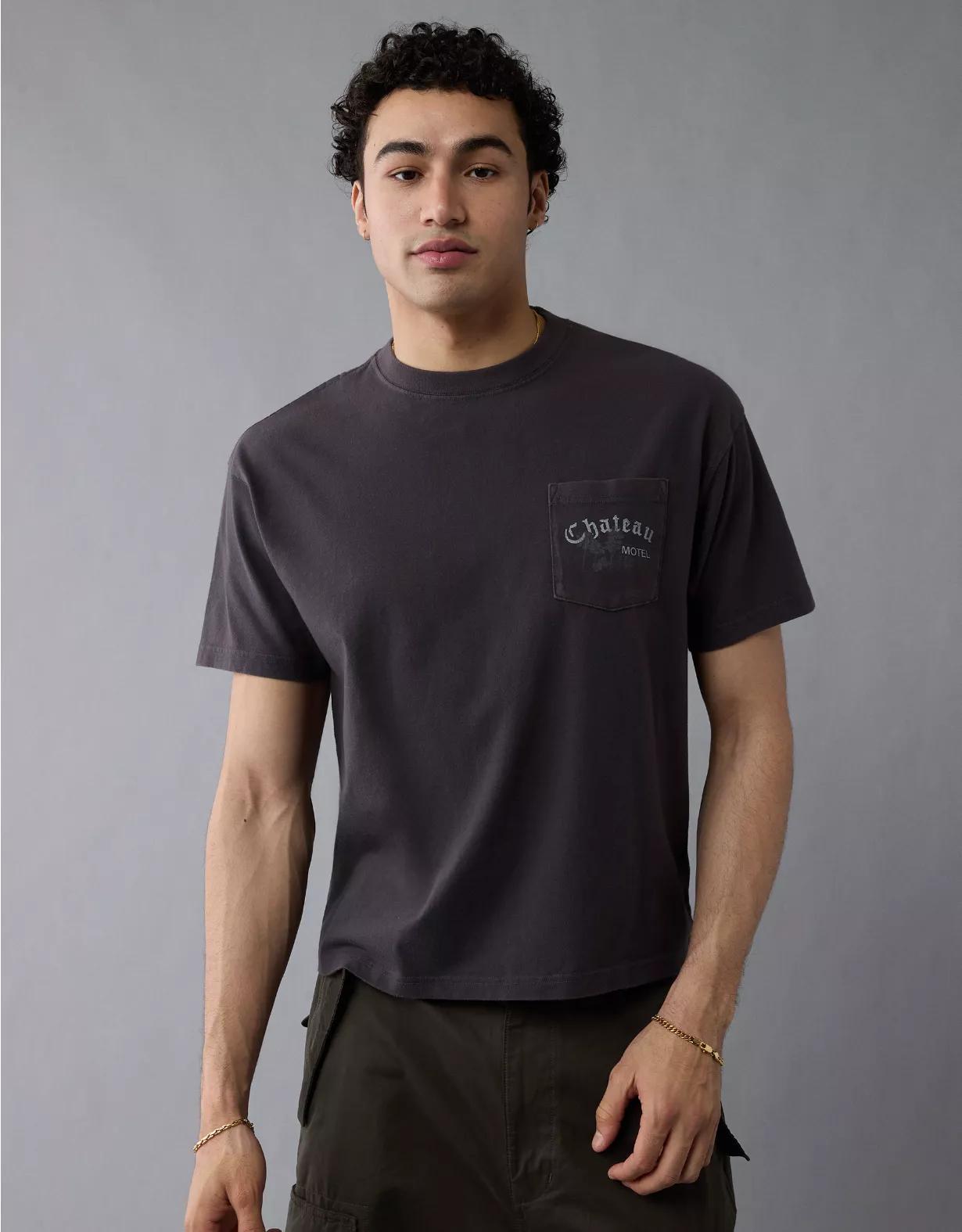 AE Boxy Graphic T-Shirt Product Image