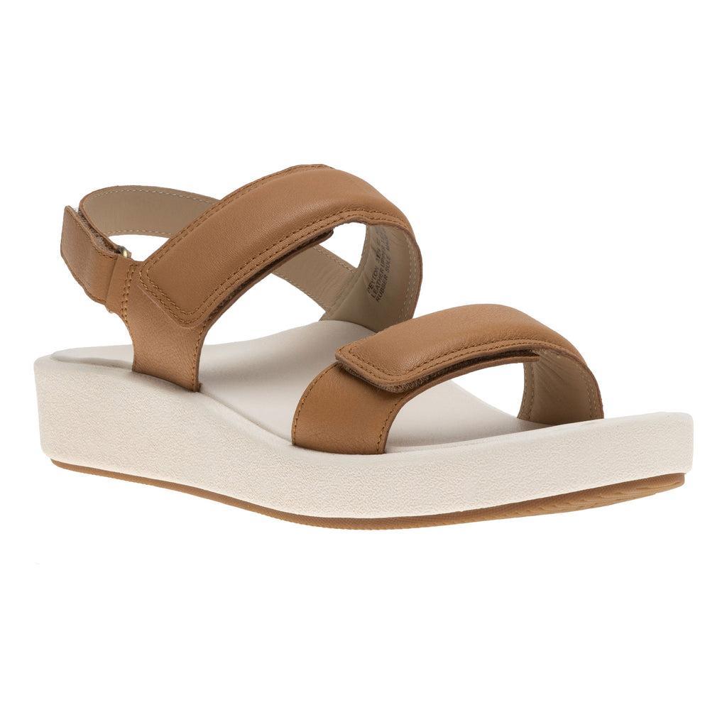 Paseo Sandal Product Image