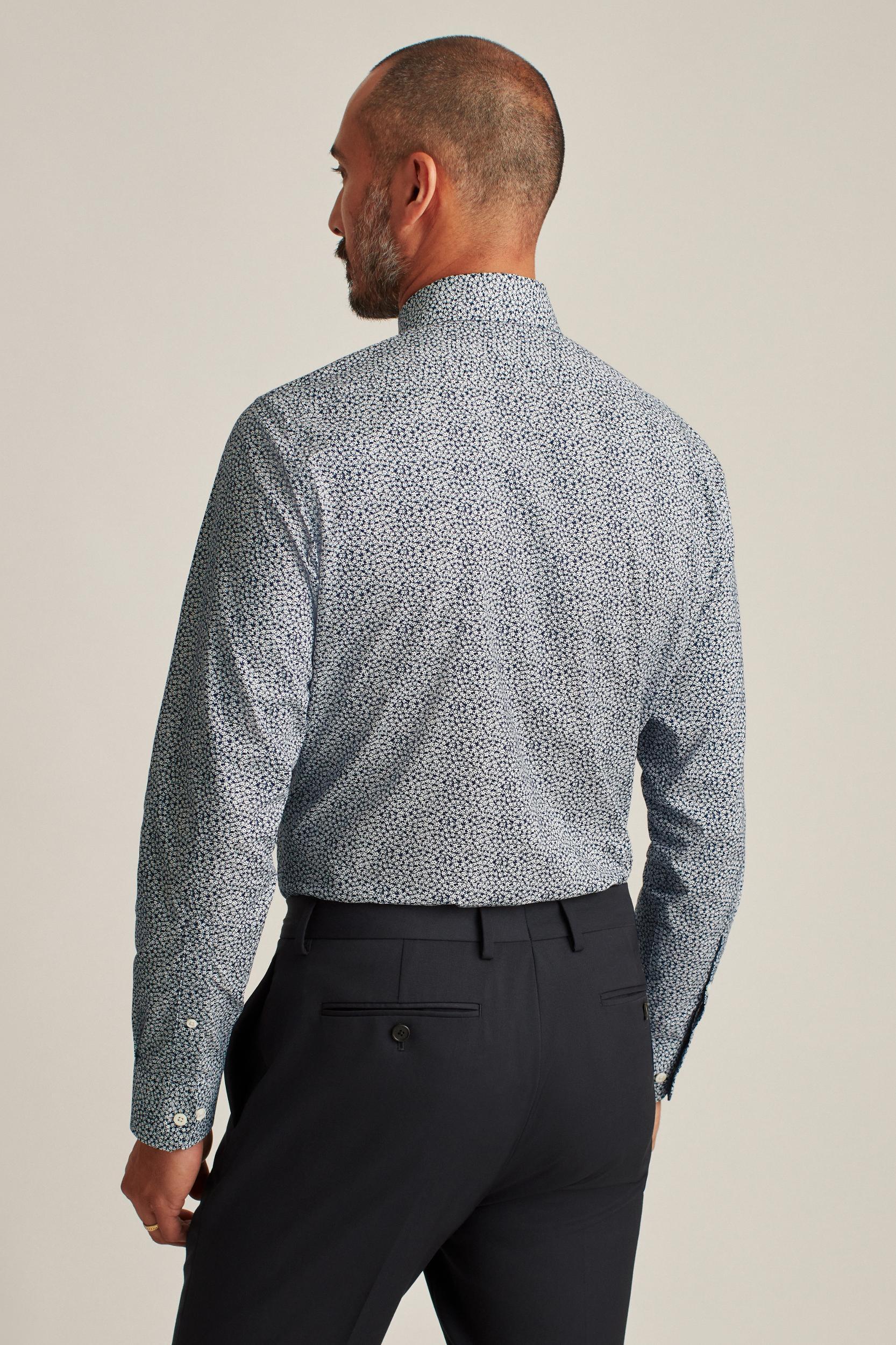 Jetsetter Stretch Dress Shirt Product Image