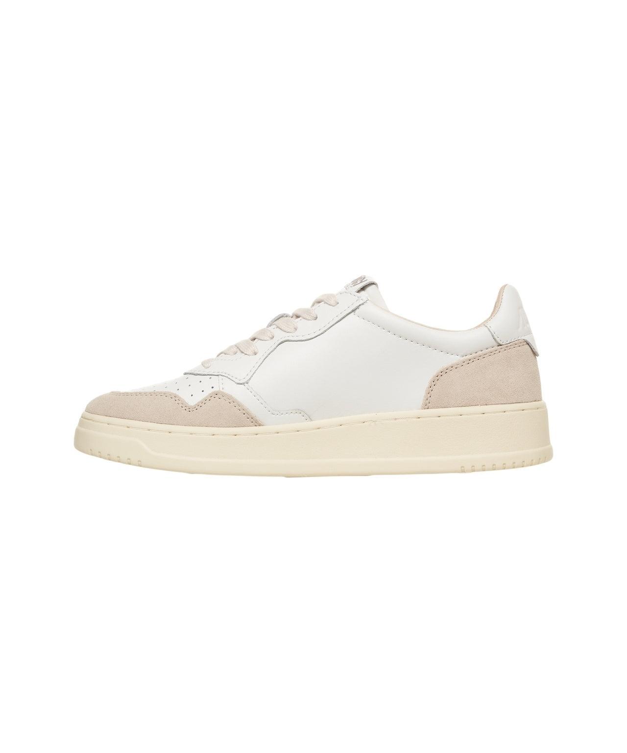 Sneakers 'Medalist Low' Product Image
