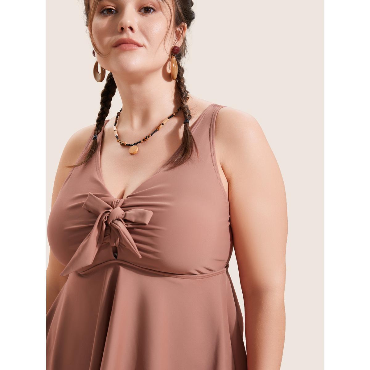 Plus Size Lace Trim Bowknot Front Ruched One Piece Swimsuit Women's Swimwear Rouge Beach Gathered Curve Bathing Suits High stretch One Pieces BloomChic 14-16/1X Product Image