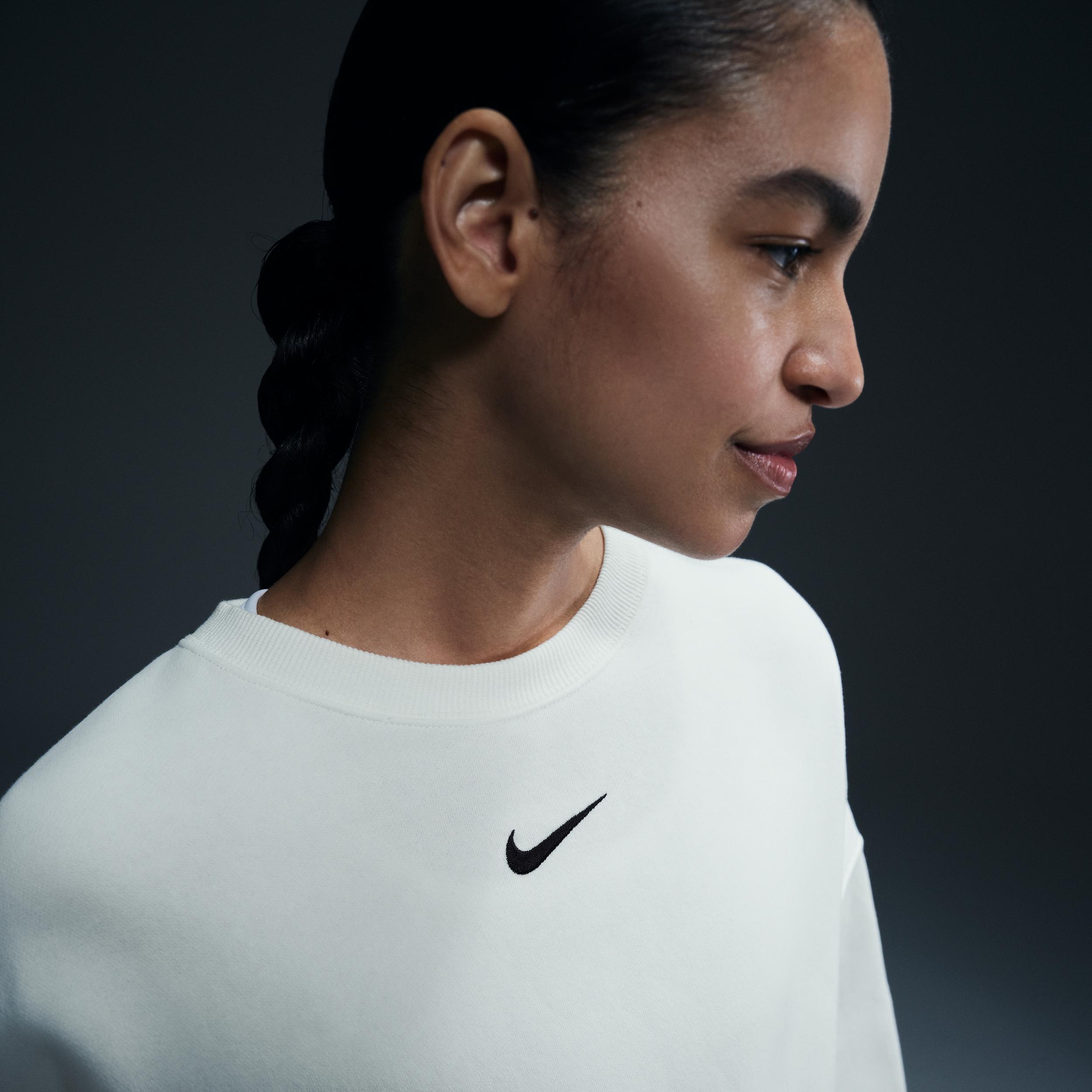 Nike Womens Nike NSW Style Fleece Crew OOS - Womens Product Image