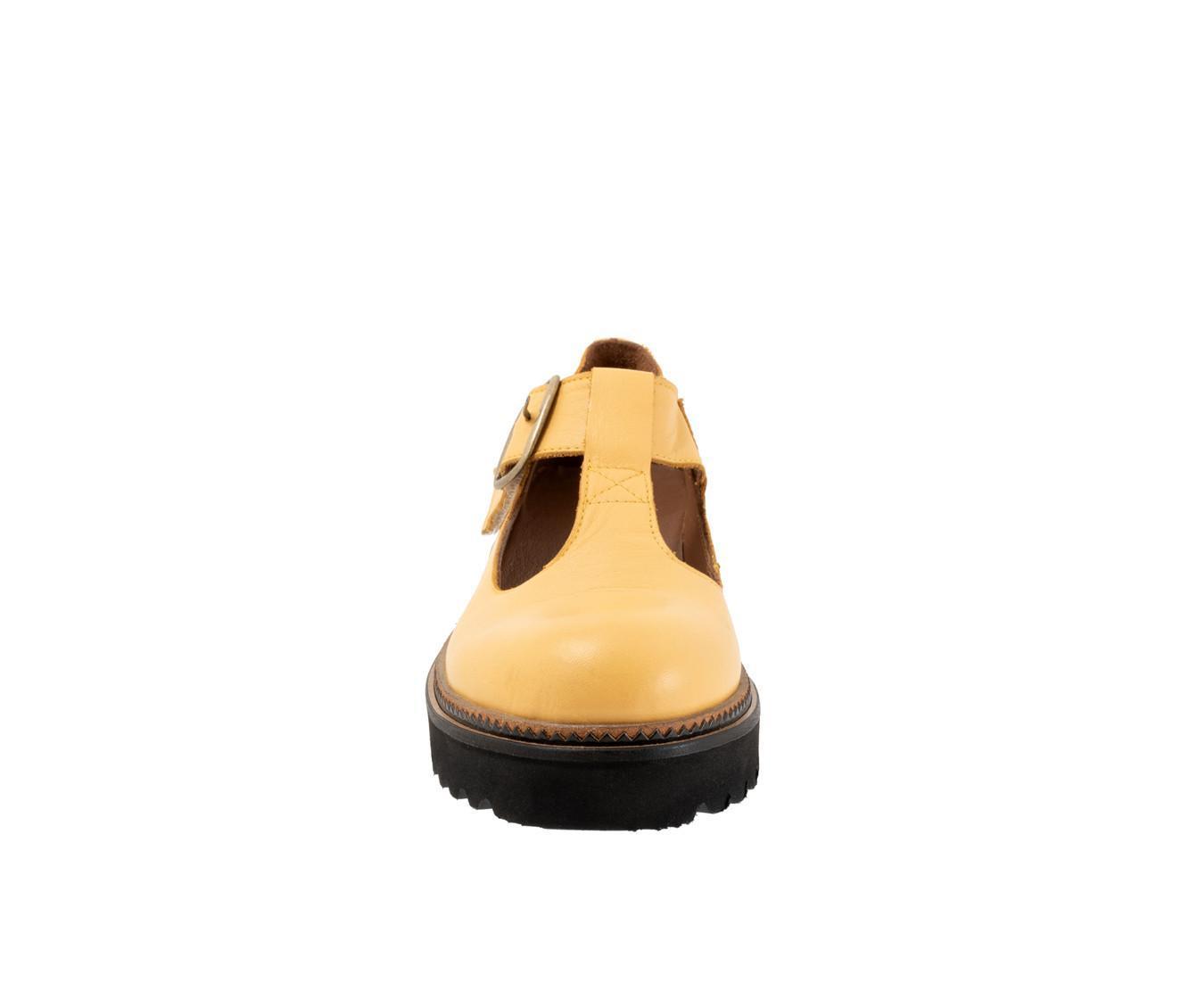 Women's Bueno Angela T-Strap Mary Jane Shoes Product Image