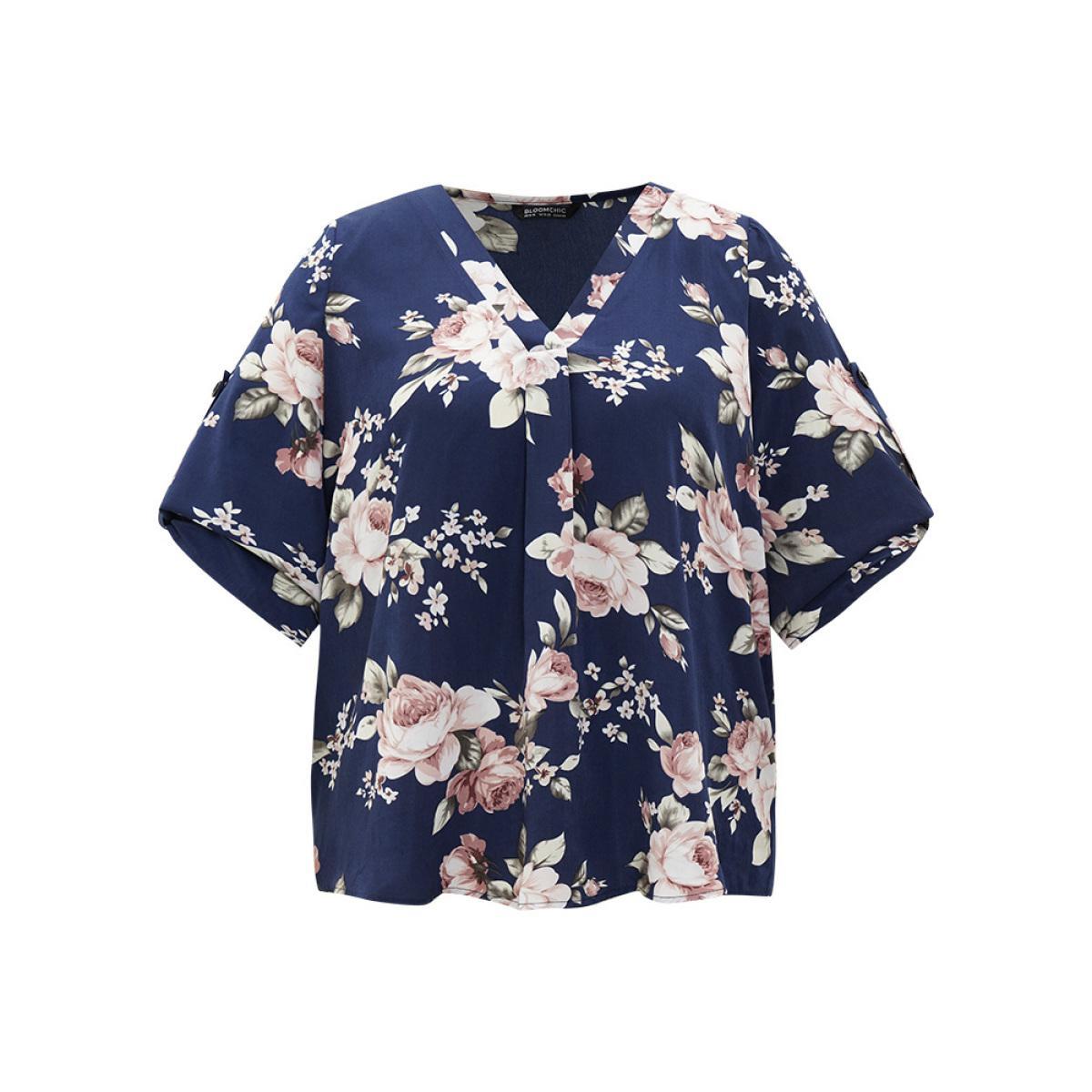 Plus Size Indigo Floral Print V Neck Plicated Detail Tab Sleeve Blouse Women Elegant Half Sleeve V-neck Dailywear Blouses BloomChic 26/4X Product Image