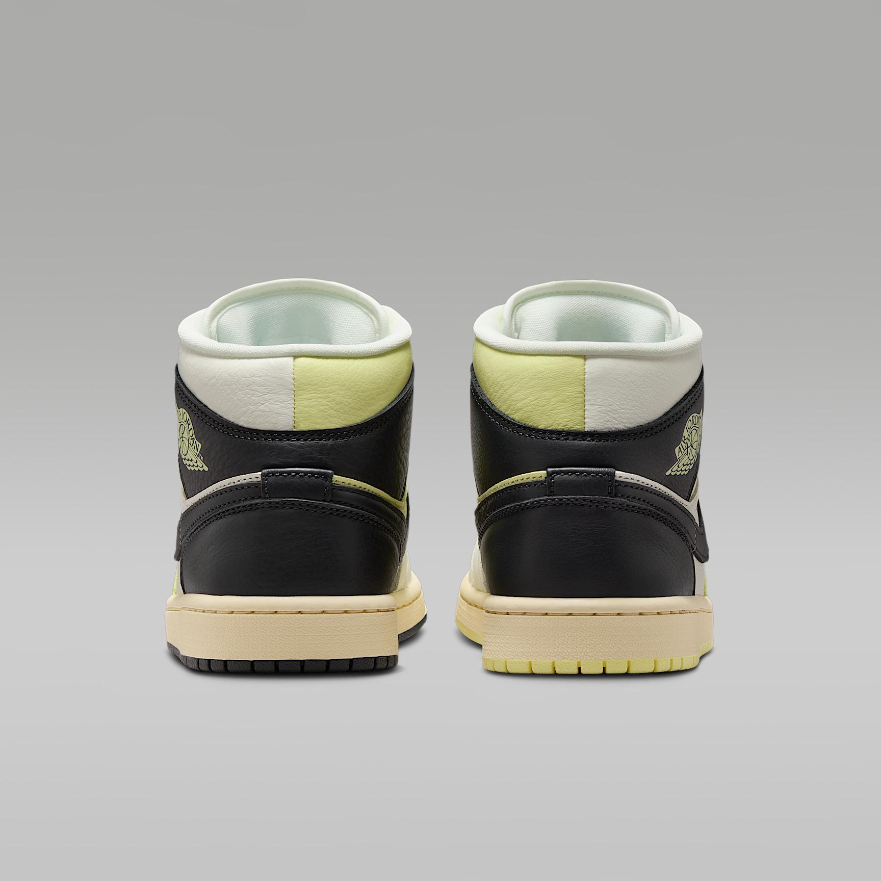 Air Jordan 1 Mid SE Women's Shoes Product Image