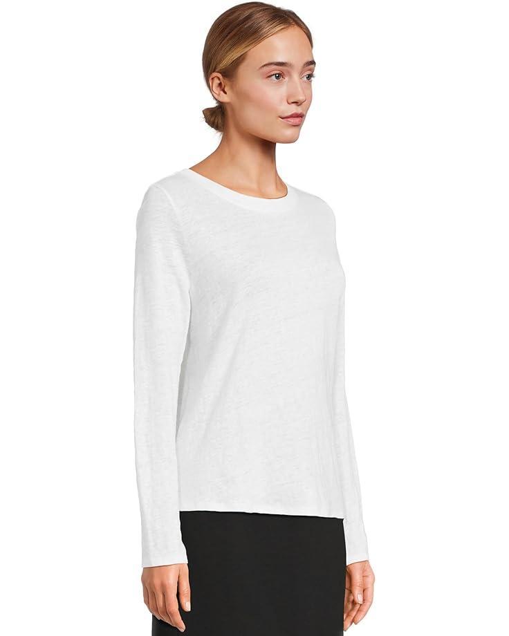 V Neck Long Sleeve Tee Product Image