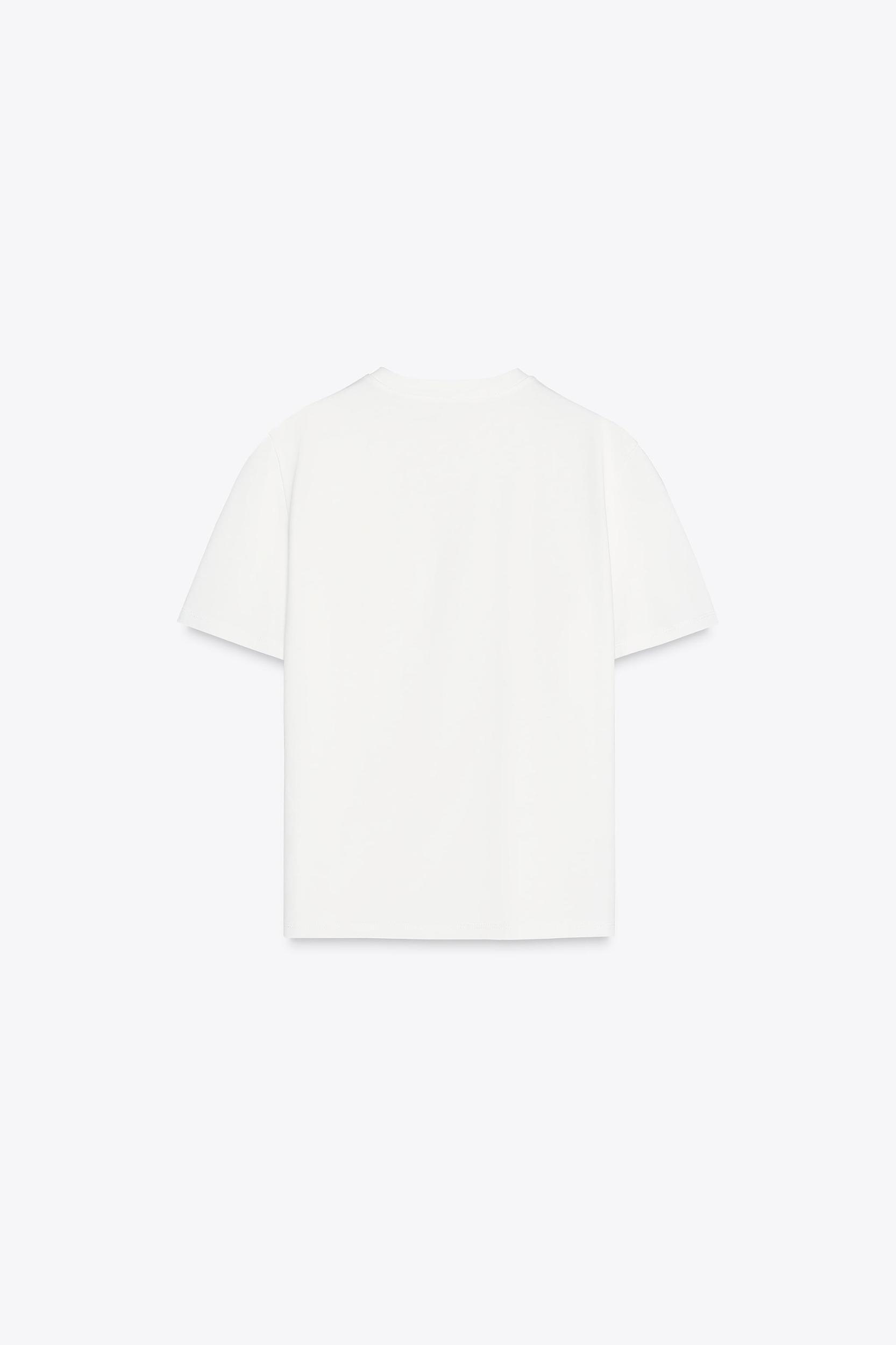 3D FLORAL T-SHIRT Product Image